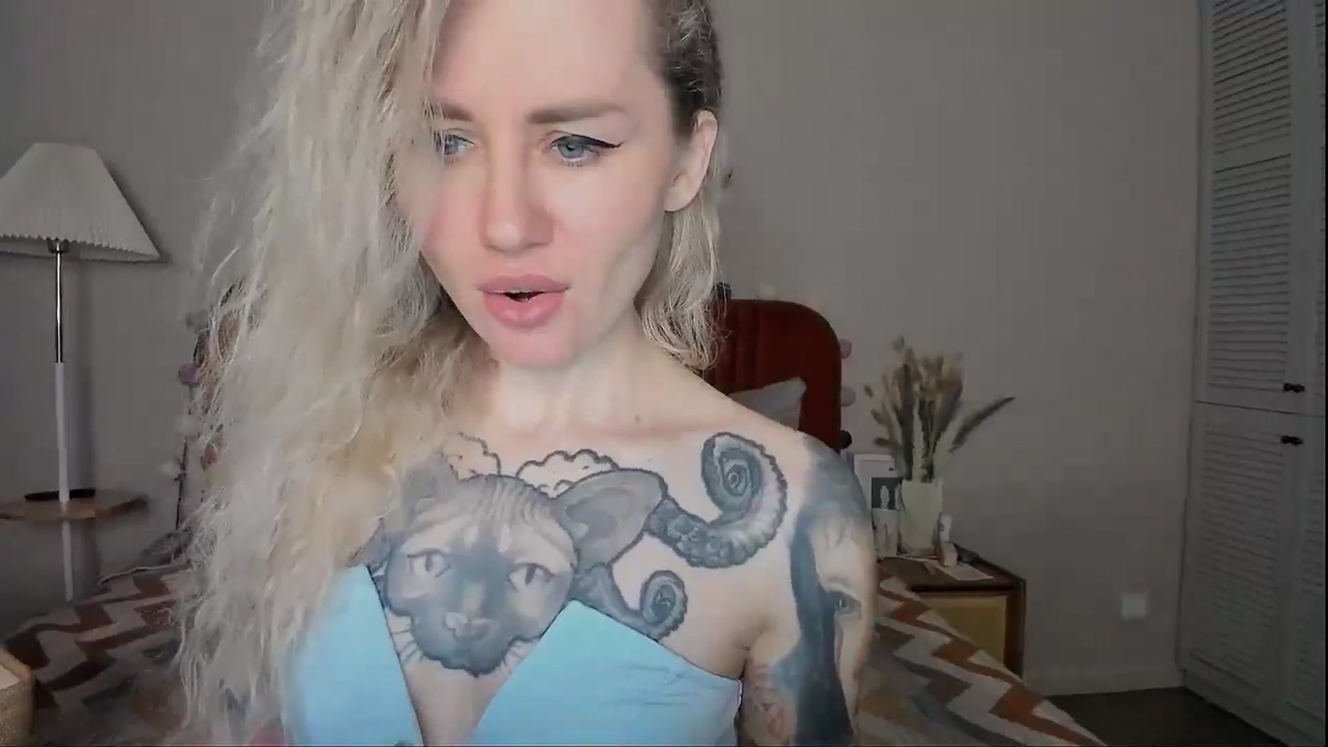 Gallery image thumbnail from Alexa_Smithhh's myfreecams stream on, 04/19/2025, 17:56 image 18 of 20