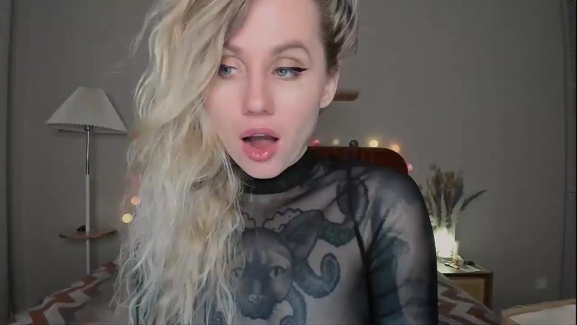Gallery image thumbnail from Alexa_Smithhh's myfreecams stream on, 04/21/2025, 18:08 image 9 of 20
