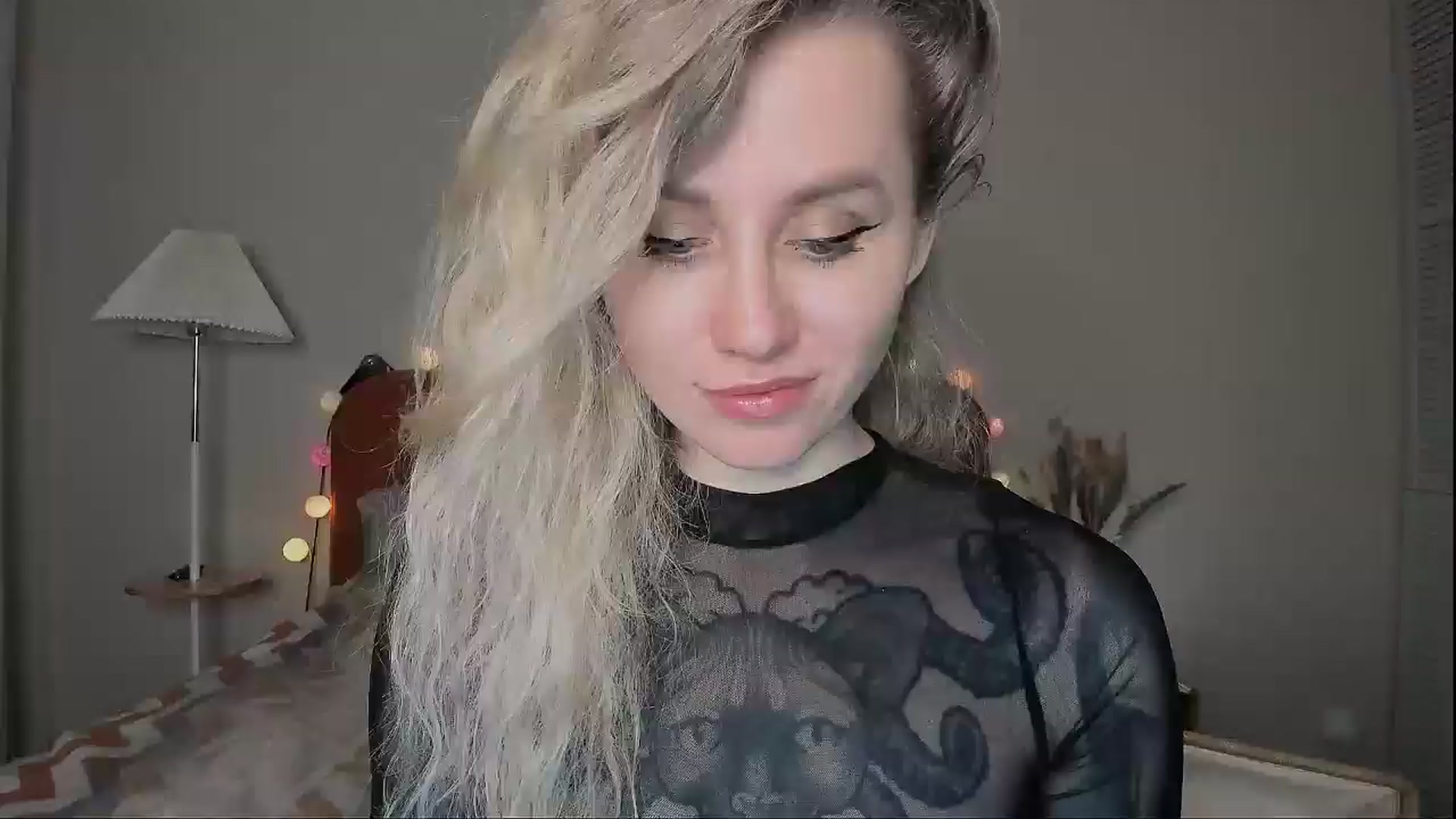 Gallery image thumbnail from Alexa_Smithhh's myfreecams stream on, 04/21/2025, 18:08 image 15 of 20