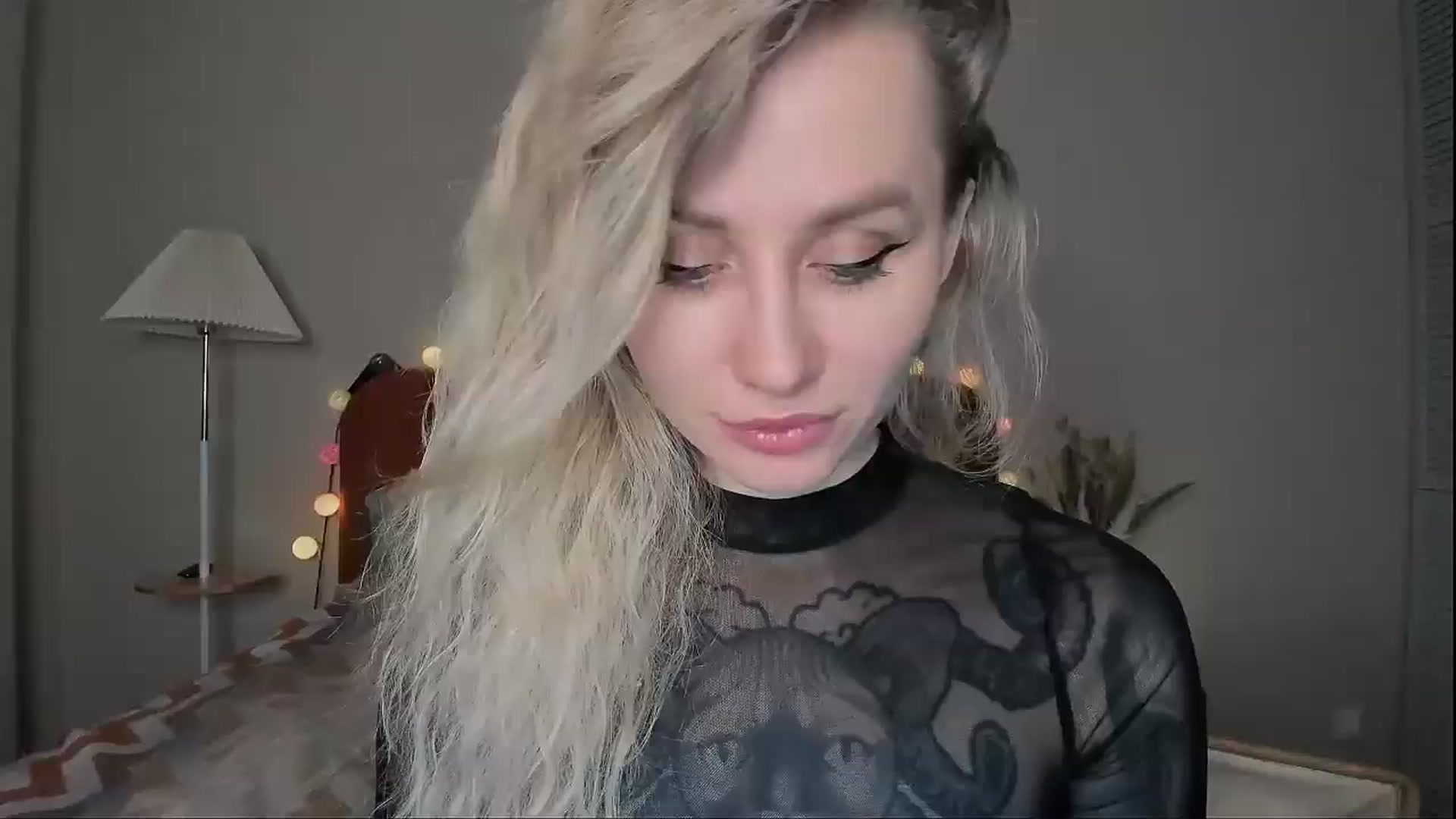 Gallery image thumbnail from Alexa_Smithhh's myfreecams stream on, 04/21/2025, 18:08 image 18 of 20