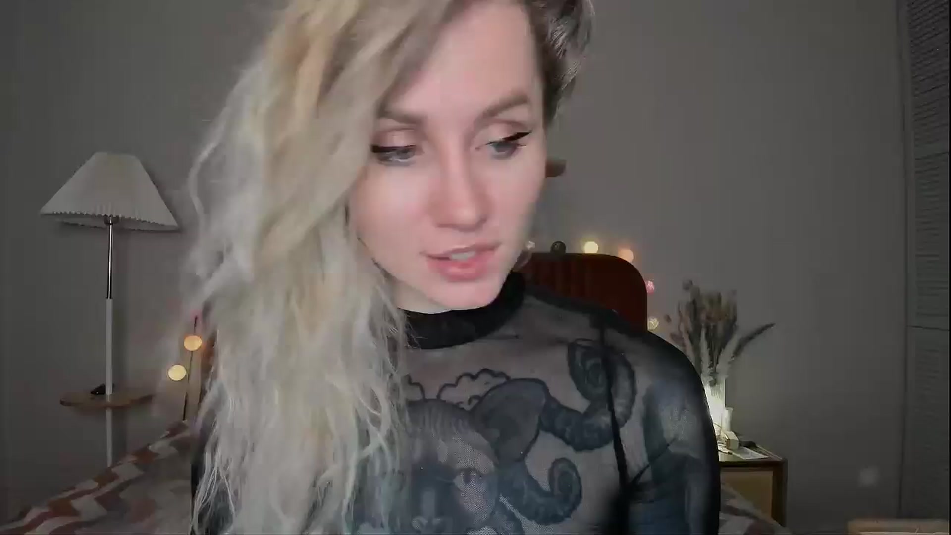 Gallery image thumbnail from Alexa_Smithhh's myfreecams stream on, 04/21/2025, 20:00 image 2 of 20