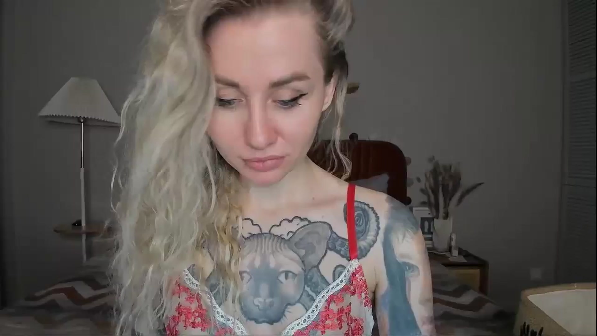 Gallery image thumbnail from Alexa_Smithhh's myfreecams stream on, 04/22/2025, 18:32 image 10 of 20