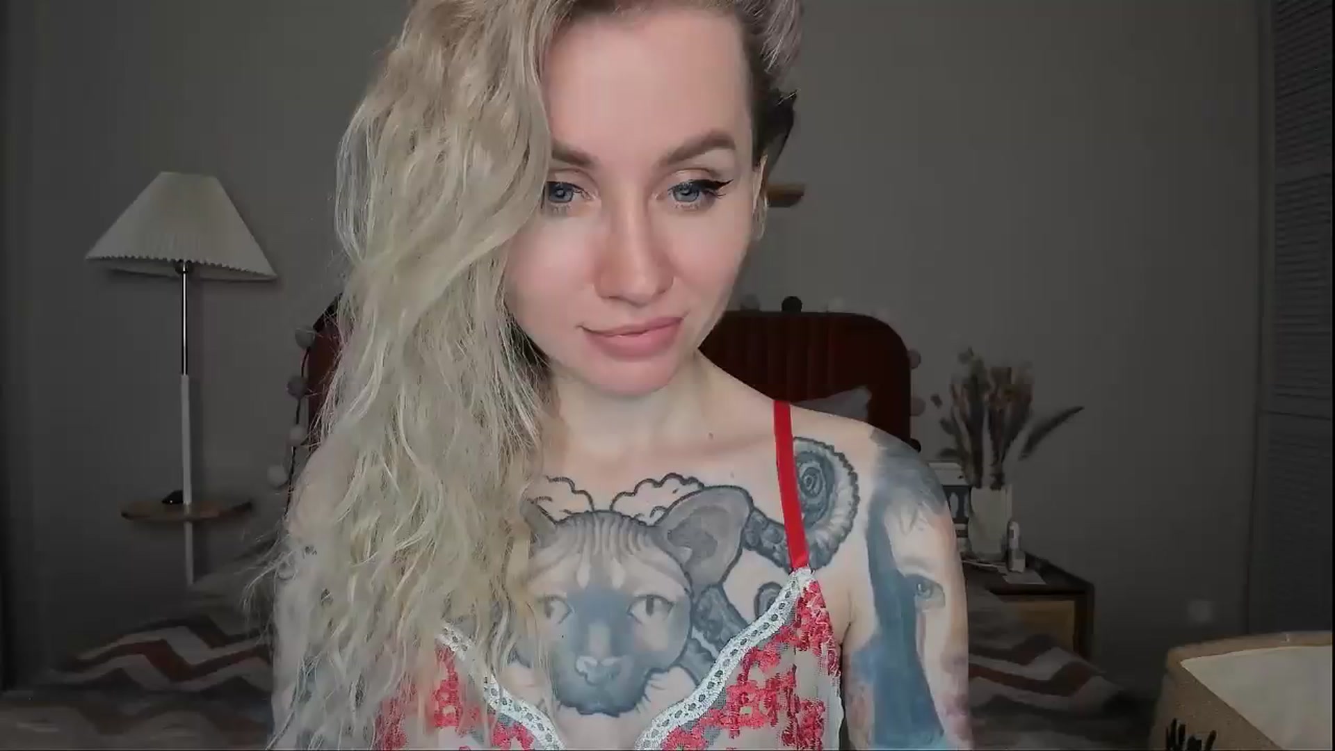 Gallery image thumbnail from Alexa_Smithhh's myfreecams stream on, 04/22/2025, 18:32 image 6 of 20