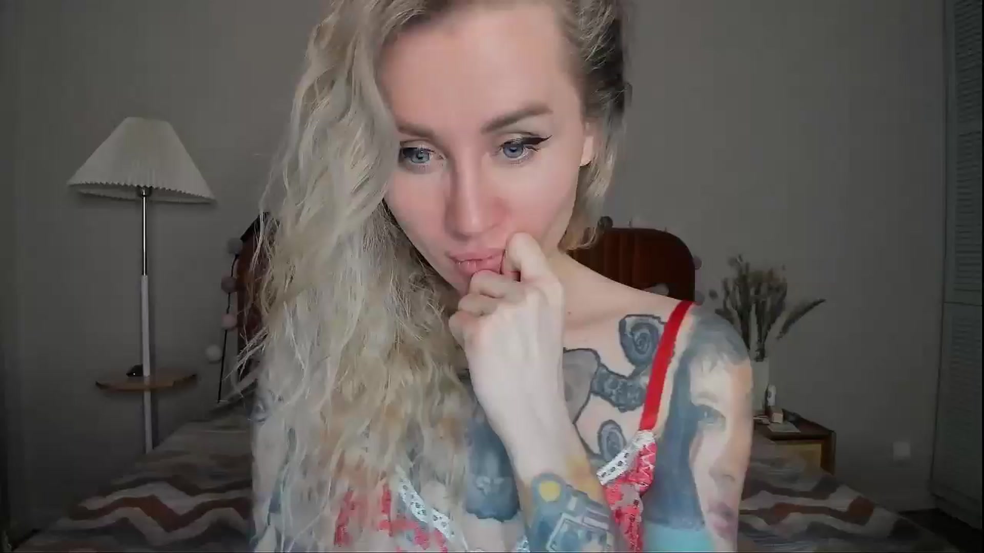 Gallery image thumbnail from Alexa_Smithhh's myfreecams stream on, 04/22/2025, 21:26 image 9 of 20