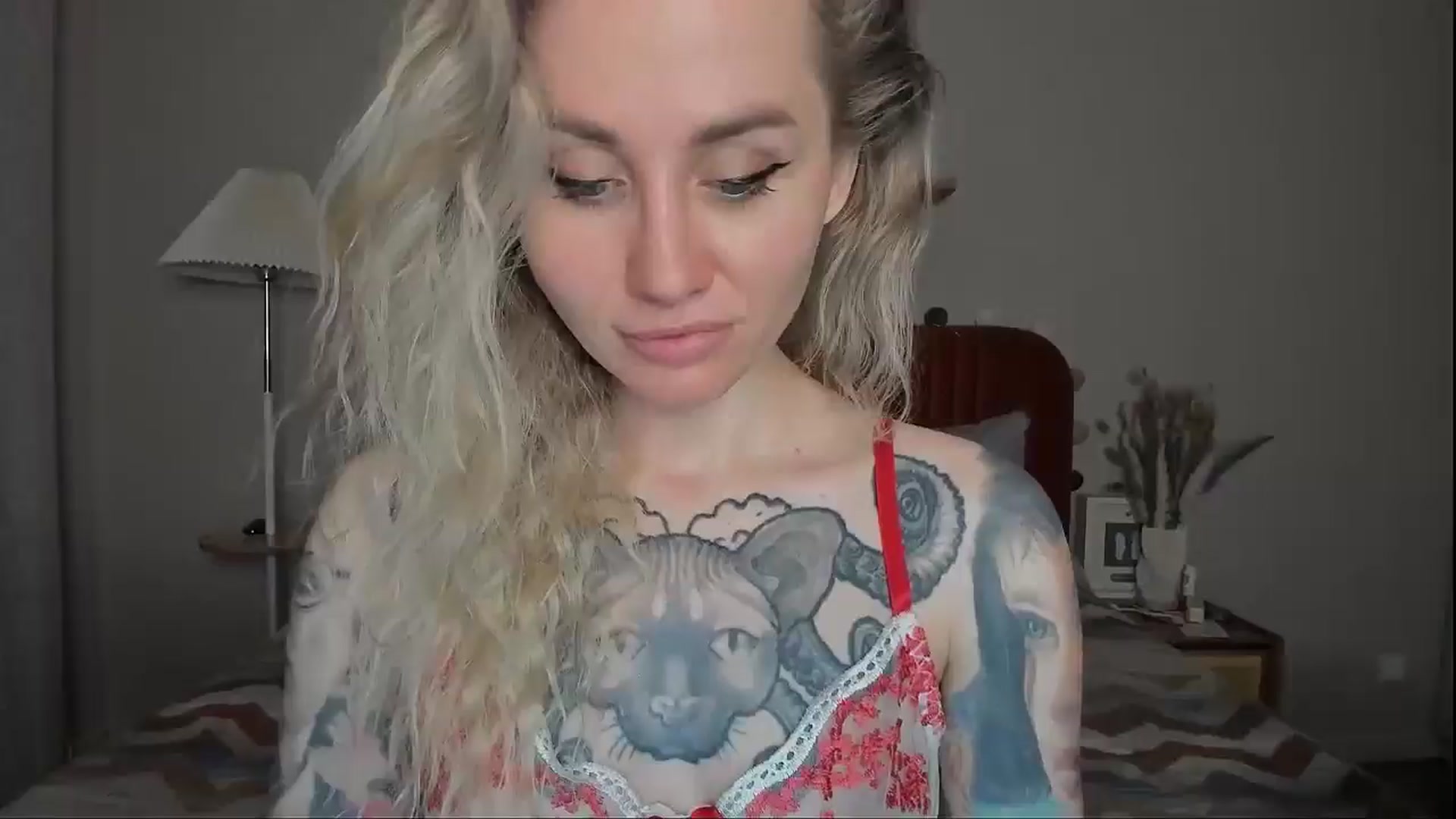 Gallery image thumbnail from Alexa_Smithhh's myfreecams stream on, 04/22/2025, 21:26 image 4 of 20