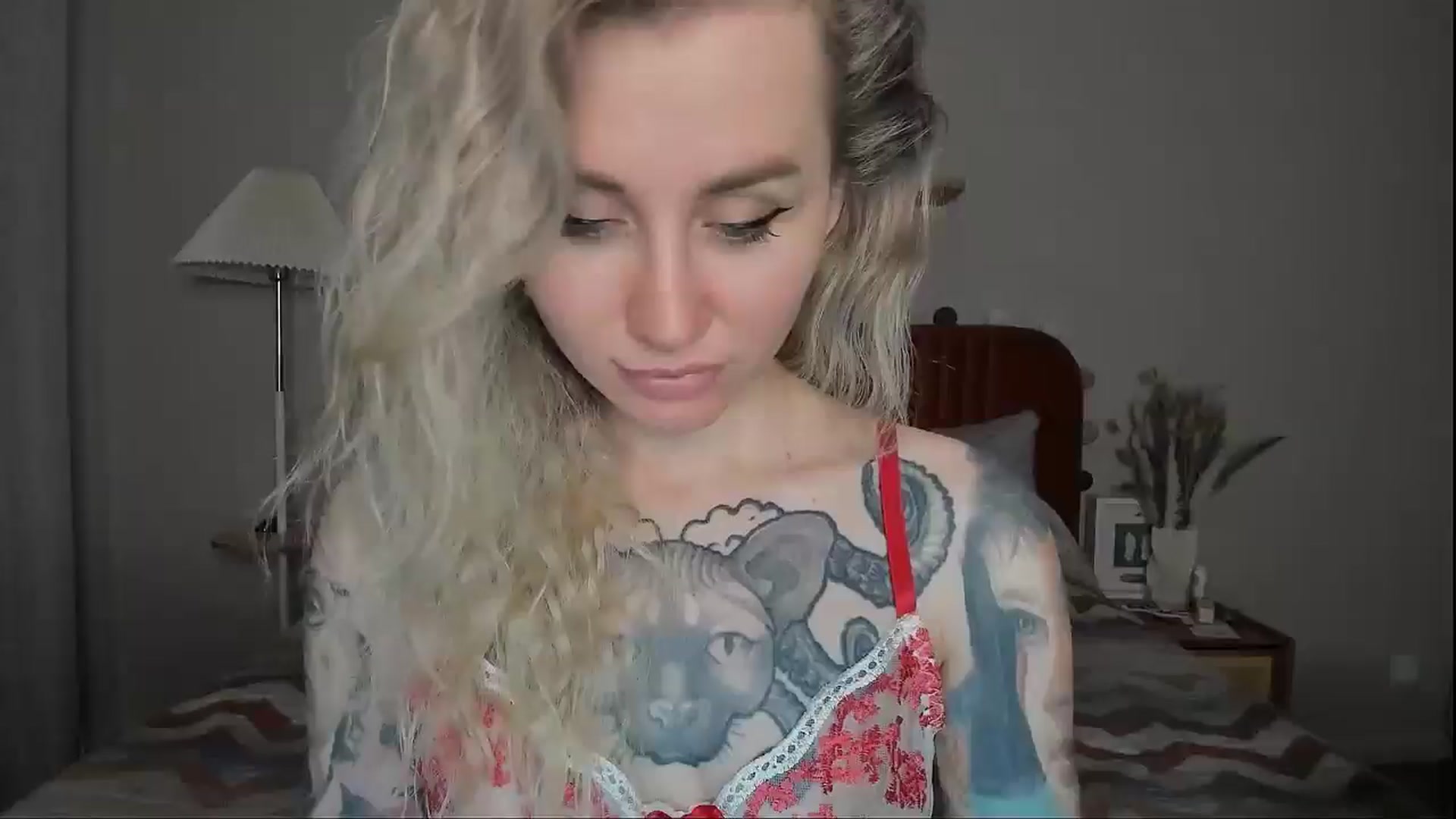 Gallery image thumbnail from Alexa_Smithhh's myfreecams stream on, 04/22/2025, 21:26 image 5 of 20