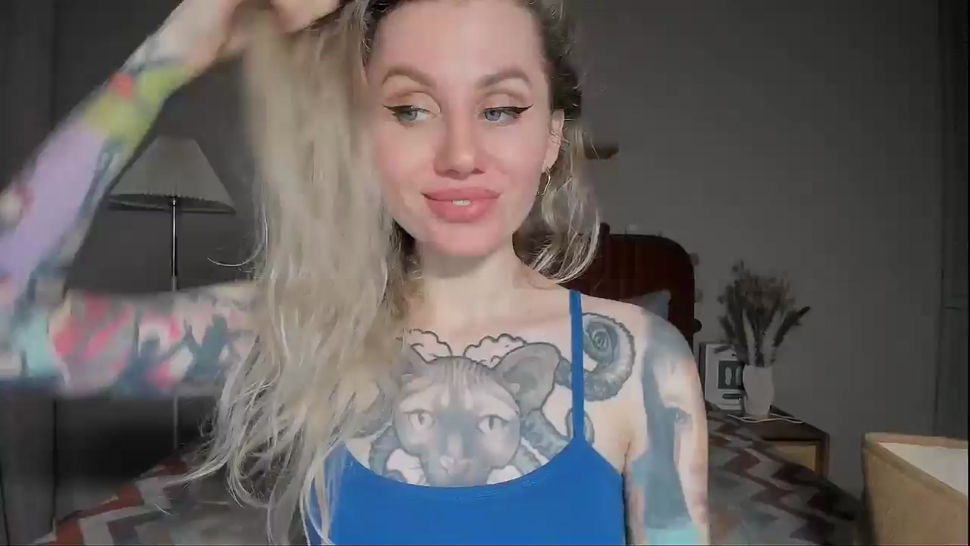 Gallery image thumbnail from Alexa_Smithhh's myfreecams stream on, 04/29/2025, 19:17 image 1 of 20