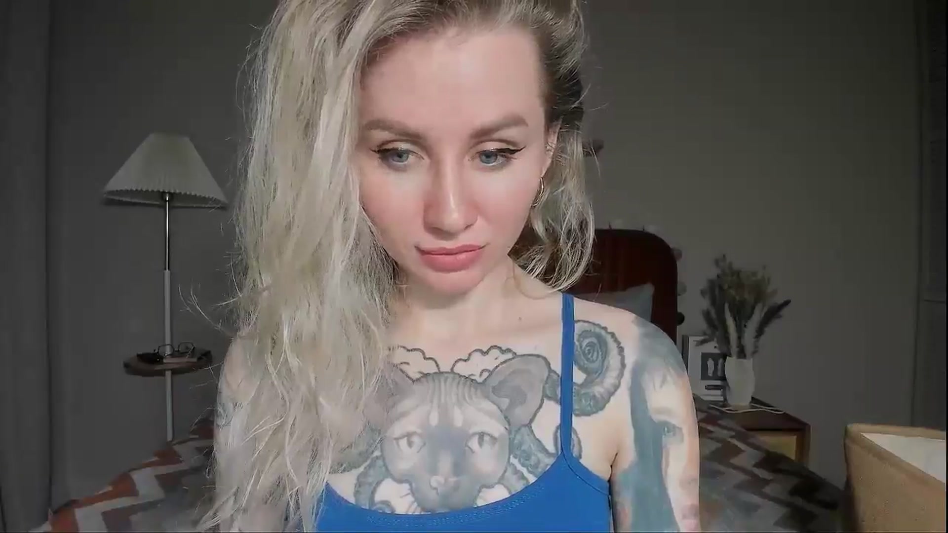 Gallery image thumbnail from Alexa_Smithhh's myfreecams stream on, 04/29/2025, 19:17 image 2 of 20