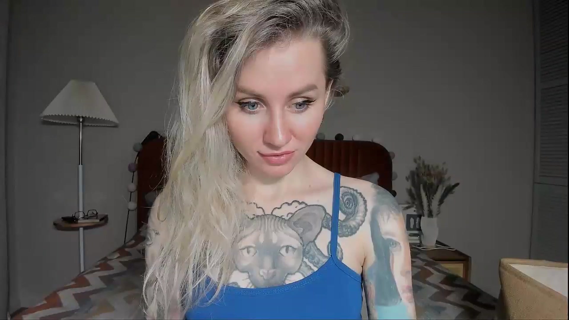 Gallery image thumbnail from Alexa_Smithhh's myfreecams stream on, 04/29/2025, 19:17 image 11 of 20