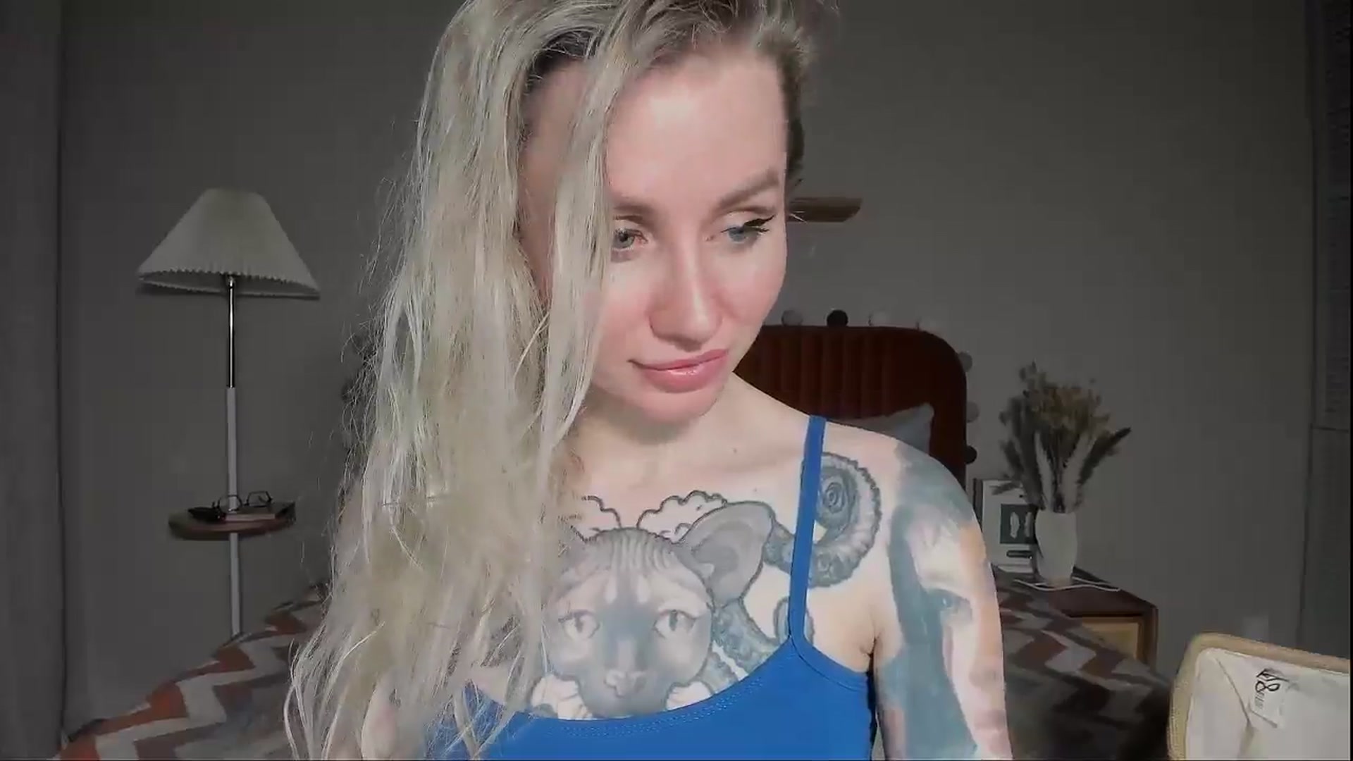 Gallery image thumbnail from Alexa_Smithhh's myfreecams stream on, 04/29/2025, 19:17 image 16 of 20