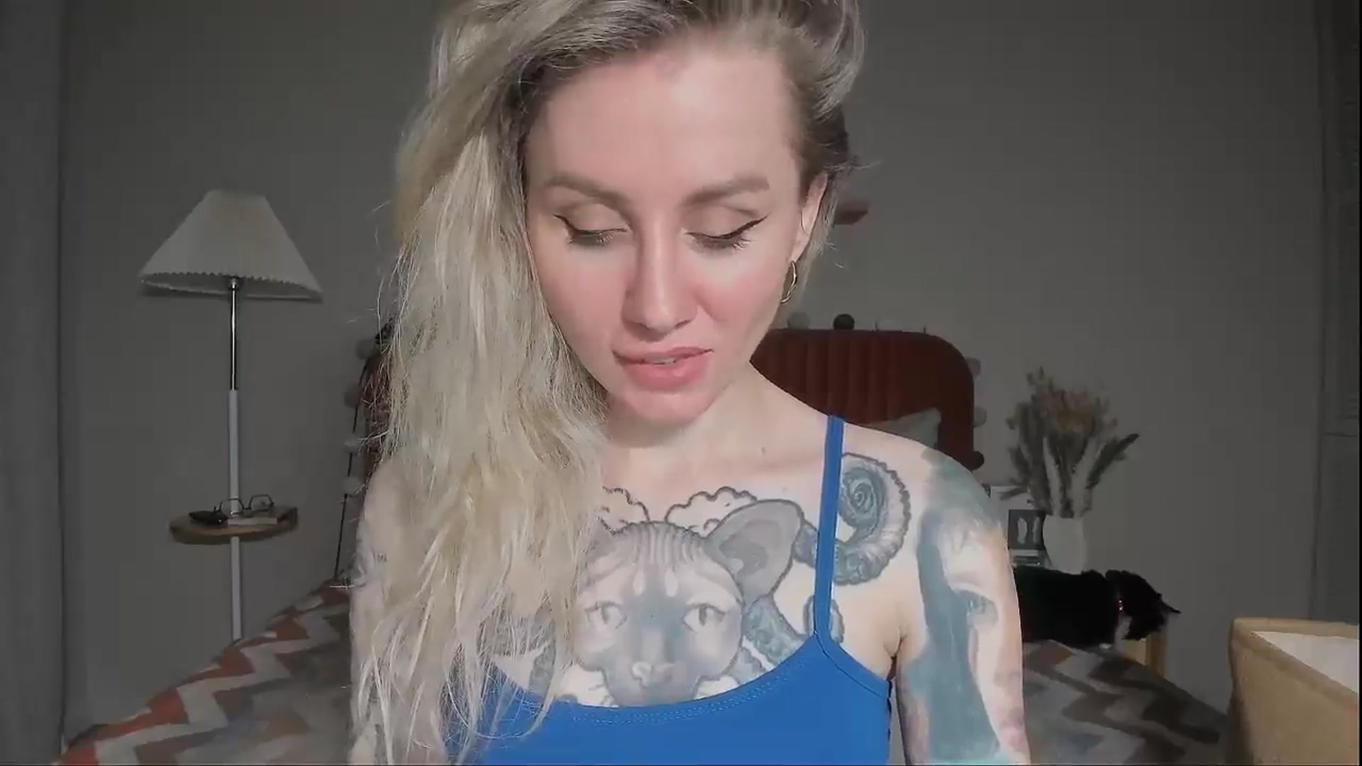 Gallery image thumbnail from Alexa_Smithhh's myfreecams stream on, 04/29/2025, 19:17 image 12 of 20