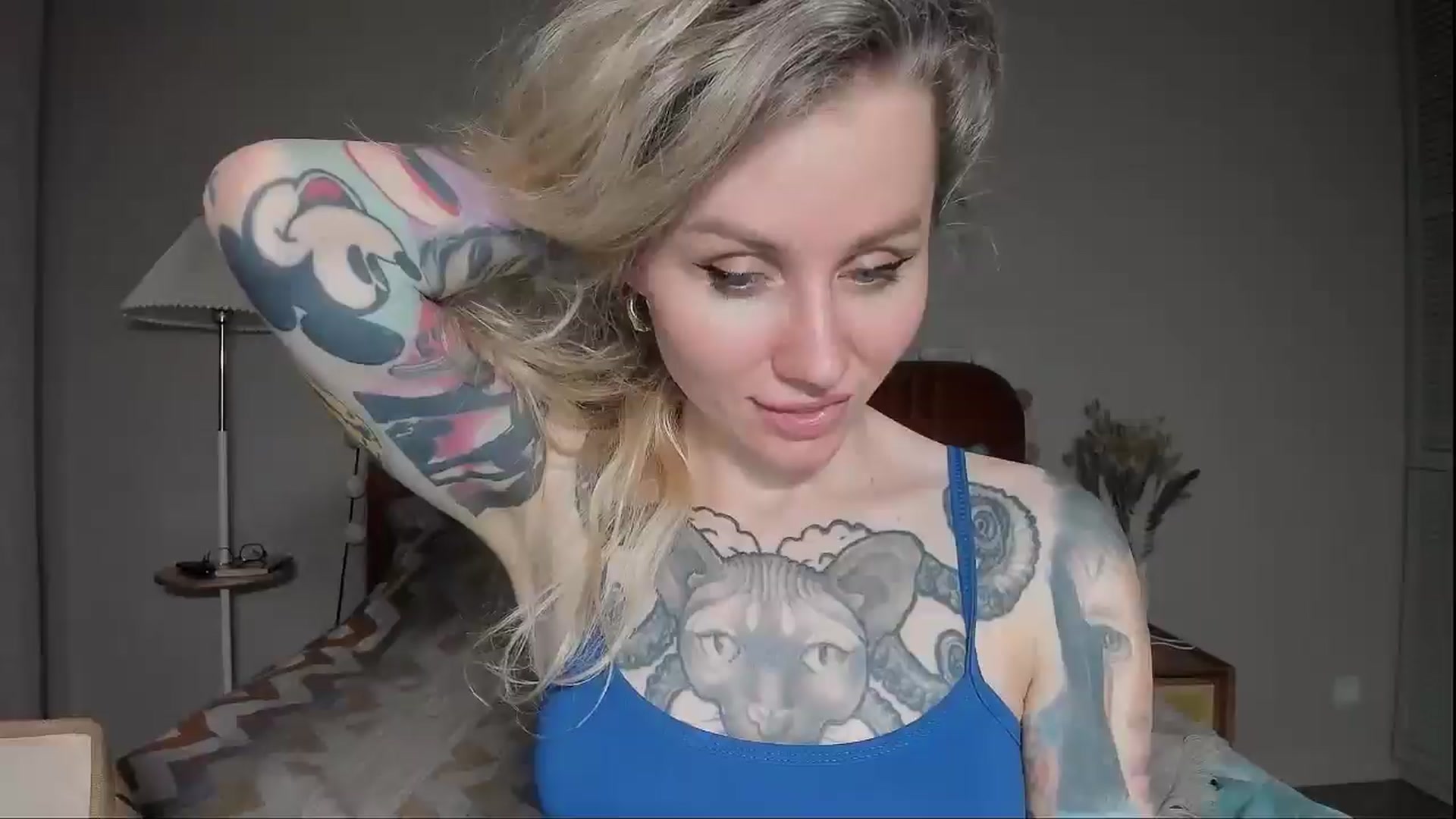 Gallery image thumbnail from Alexa_Smithhh's myfreecams stream on, 04/29/2025, 20:06 image 9 of 20