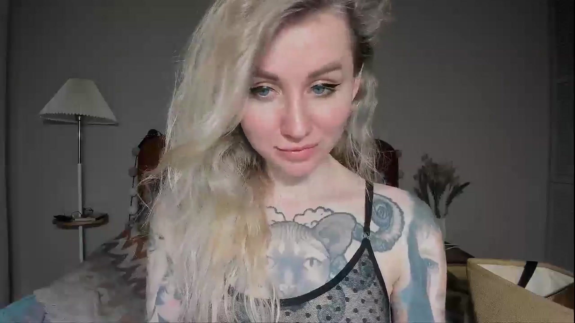 Gallery image thumbnail from Alexa_Smithhh's myfreecams stream on, 05/01/2025, 21:07 image 8 of 20