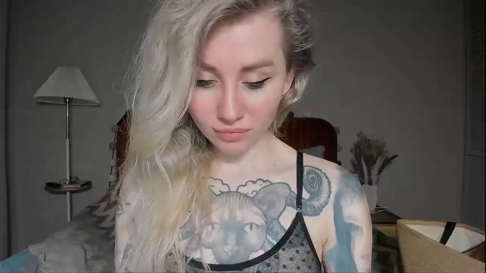 Gallery image thumbnail from Alexa_Smithhh's myfreecams stream on, 05/01/2025, 21:07 image 10 of 20