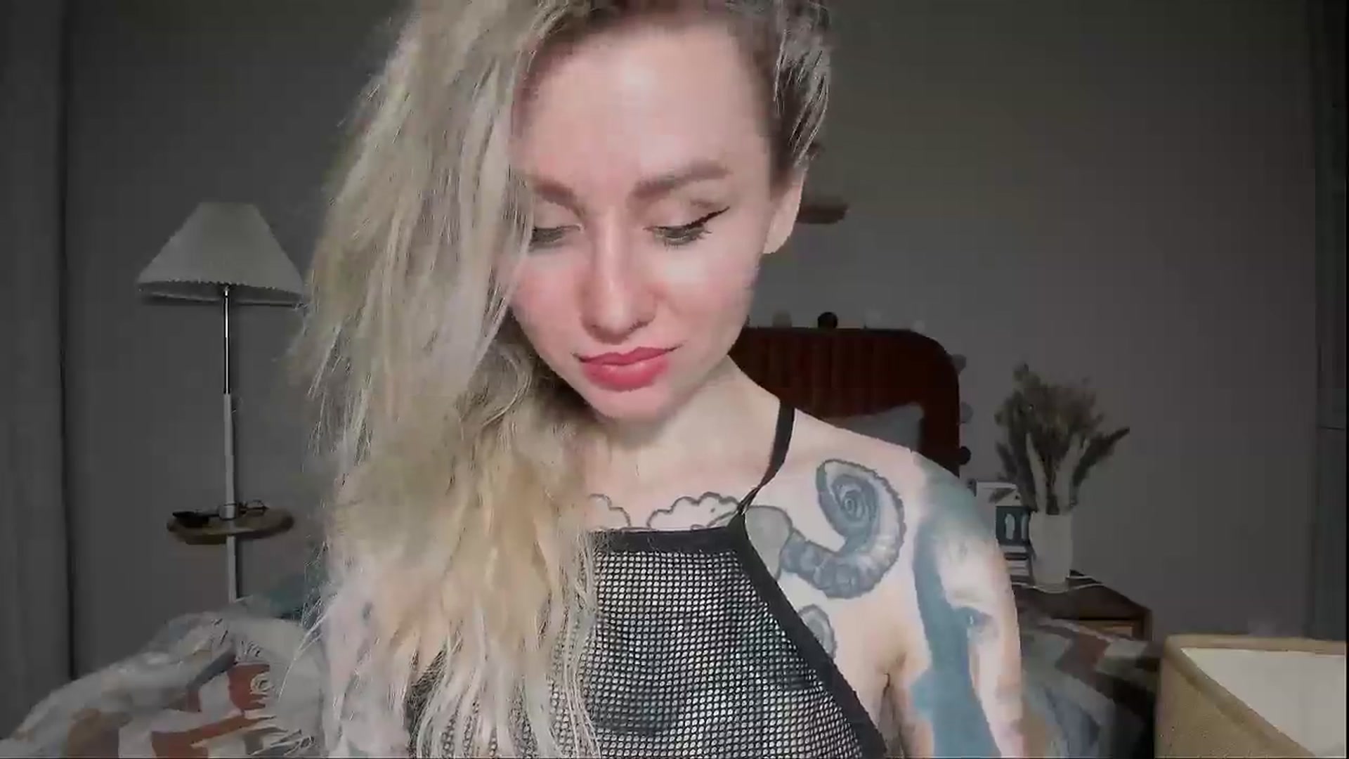 Gallery image thumbnail from Alexa_Smithhh's myfreecams stream on, 05/02/2025, 20:23 image 10 of 20
