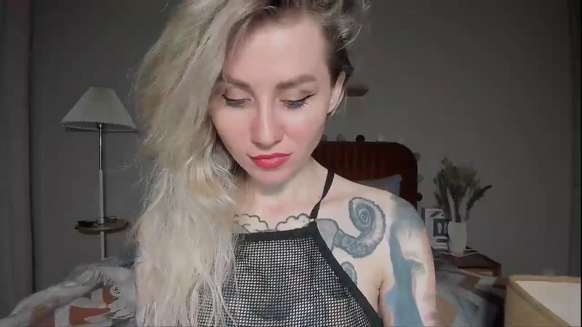 Gallery image thumbnail from Alexa_Smithhh's myfreecams stream on, 05/02/2025, 20:23 image 6 of 20