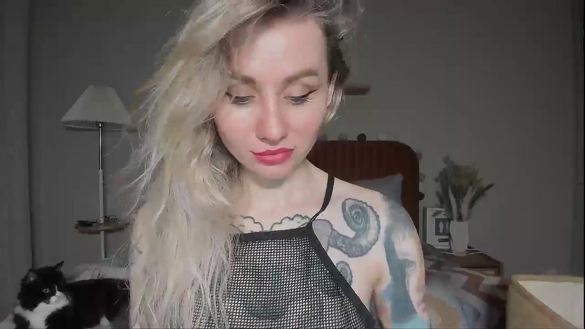 Gallery image thumbnail from Alexa_Smithhh's myfreecams stream on, 05/02/2025, 20:23 image 8 of 20