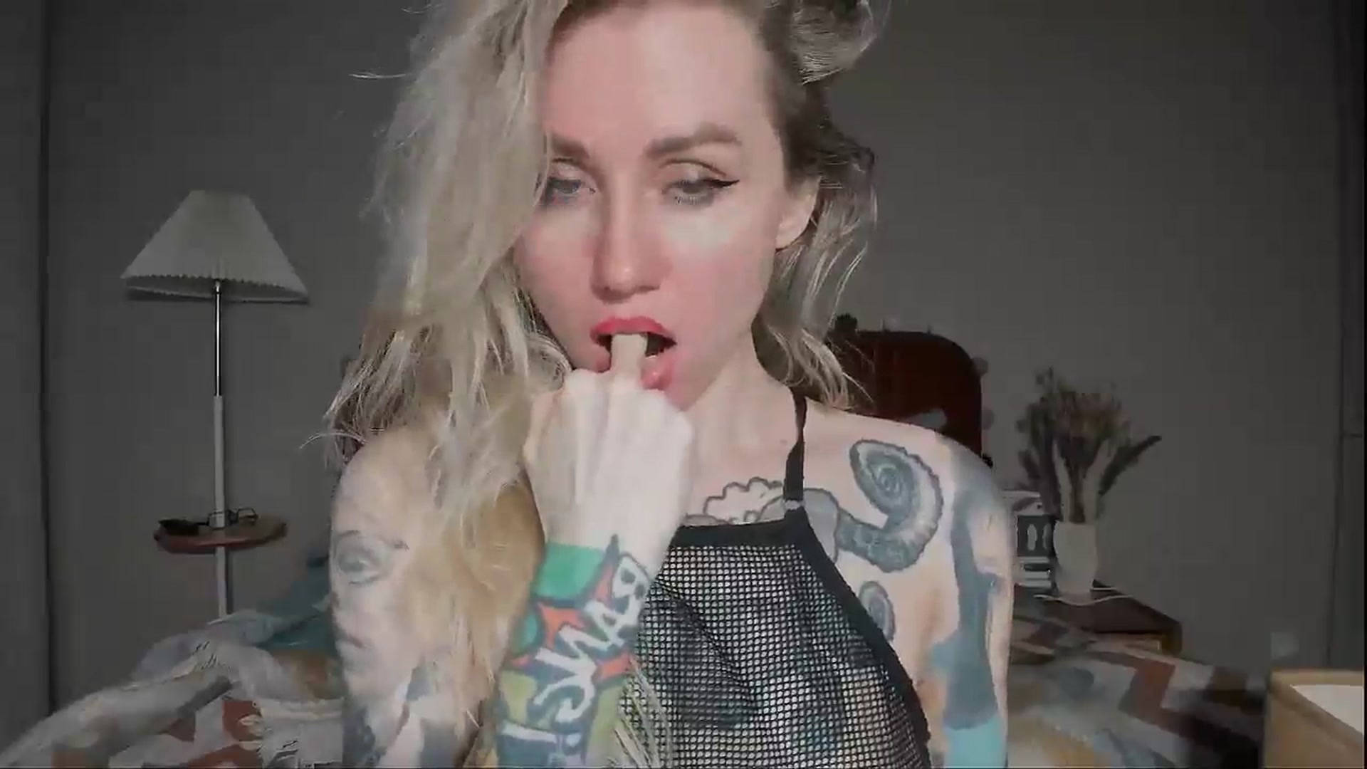 Gallery image thumbnail from Alexa_Smithhh's myfreecams stream on, 05/02/2025, 20:23 image 17 of 20