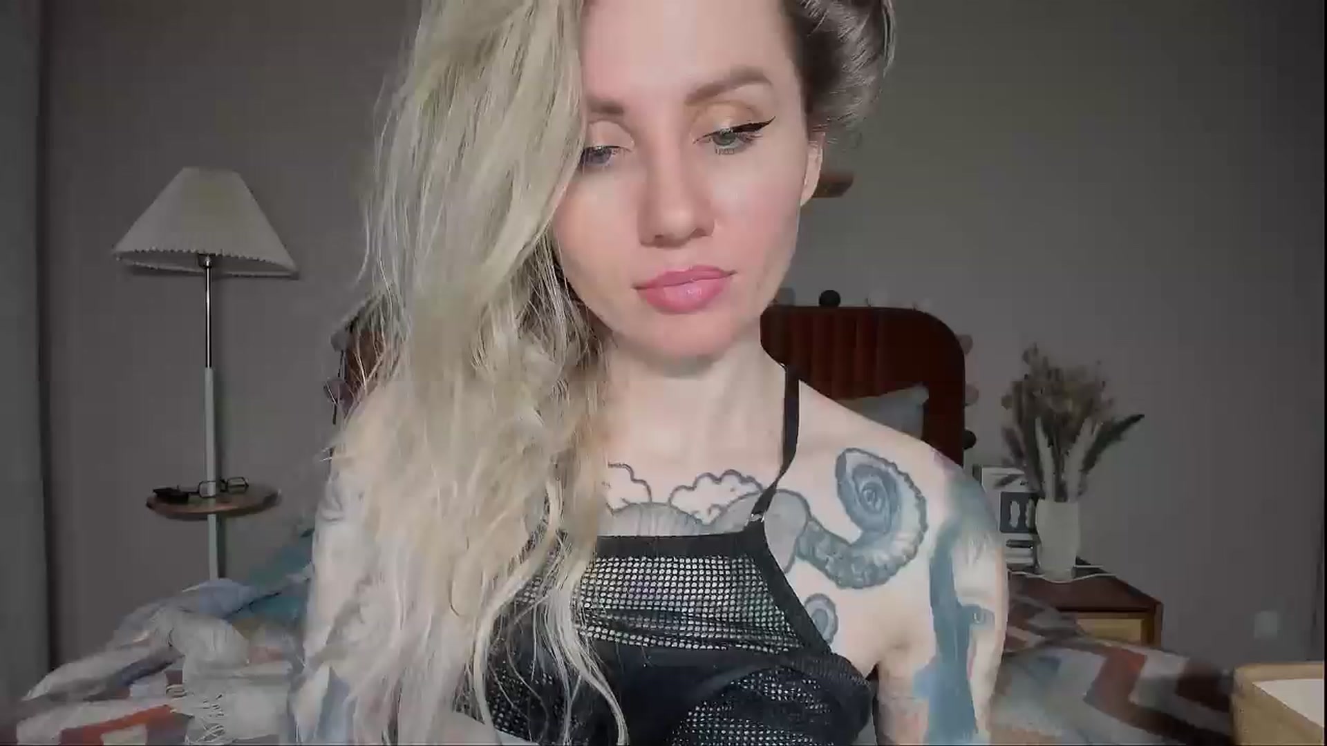 Gallery image thumbnail from Alexa_Smithhh's myfreecams stream on, 05/02/2025, 21:26 image 10 of 20