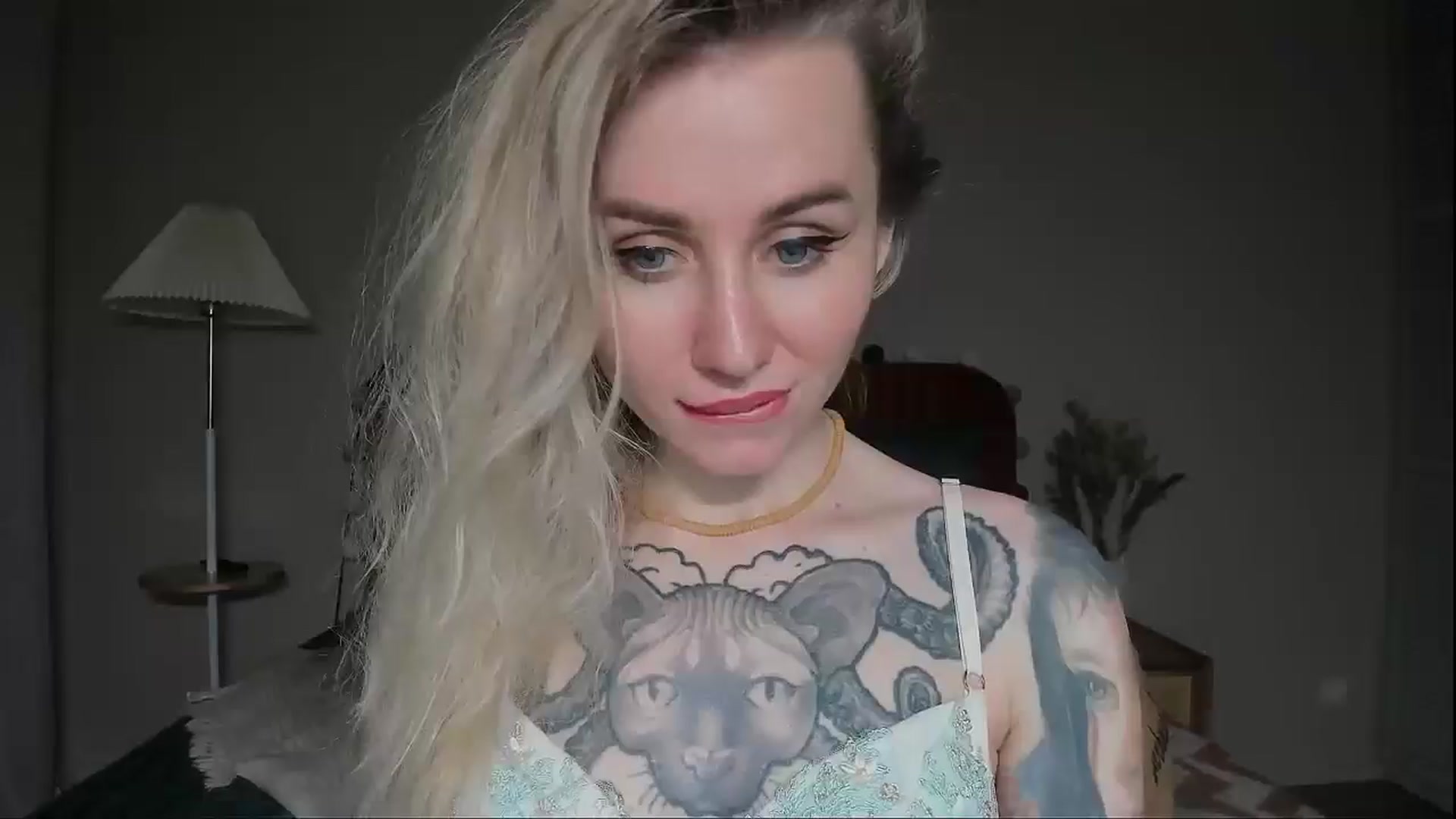 Gallery image thumbnail from Alexa_Smithhh's myfreecams stream on, 05/06/2025, 19:55 image 13 of 20