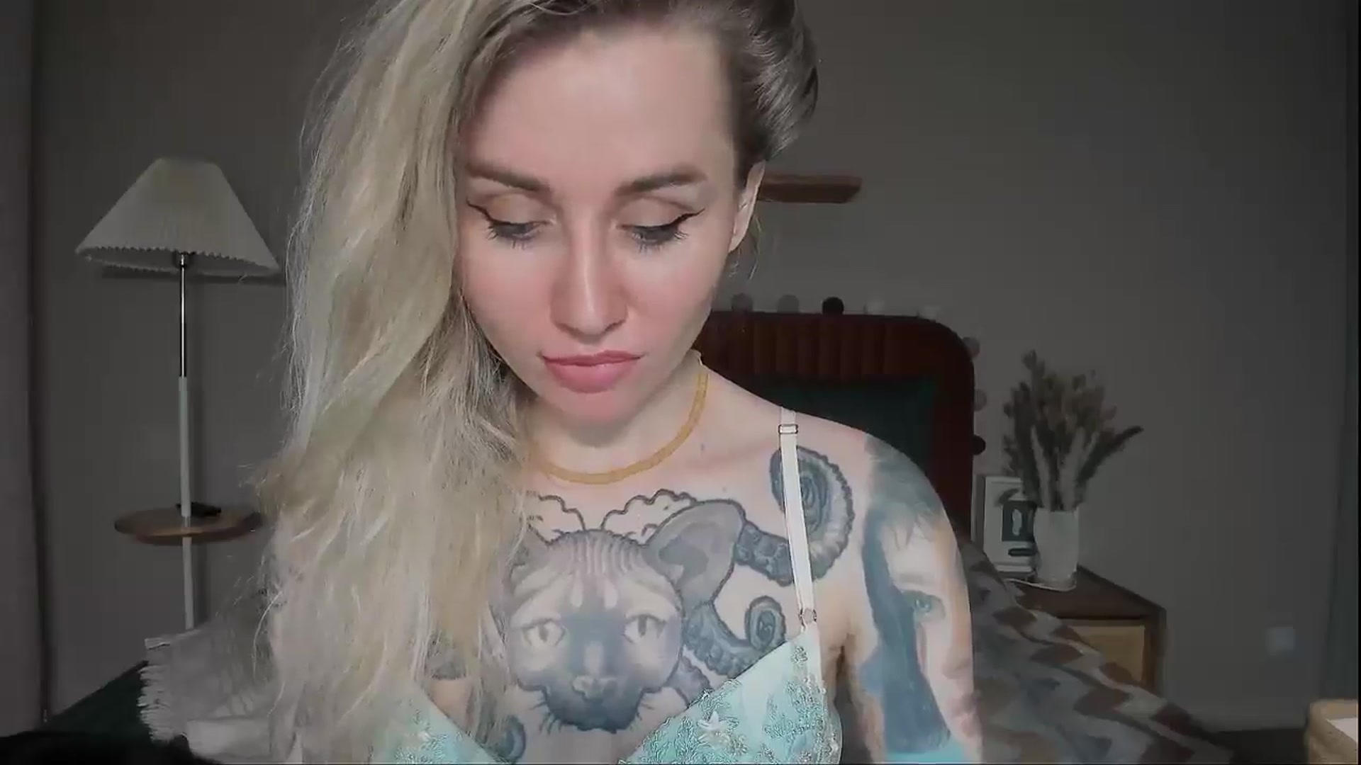 Gallery image thumbnail from Alexa_Smithhh's myfreecams stream on, 05/06/2025, 20:50 image 14 of 20