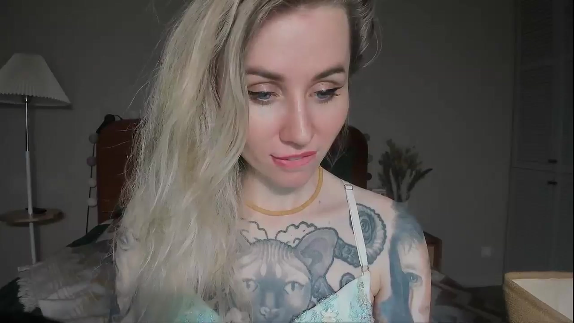 Gallery image thumbnail from Alexa_Smithhh's myfreecams stream on, 05/06/2025, 20:50 image 8 of 20