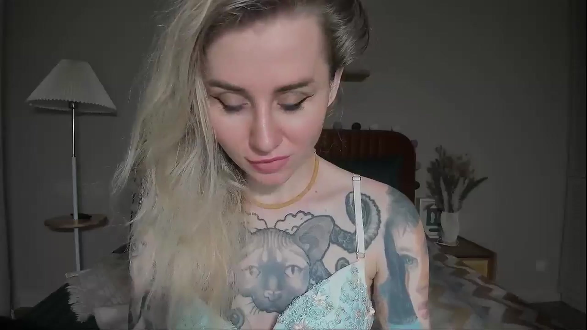 Gallery image thumbnail from Alexa_Smithhh's myfreecams stream on, 05/06/2025, 20:50 image 20 of 20