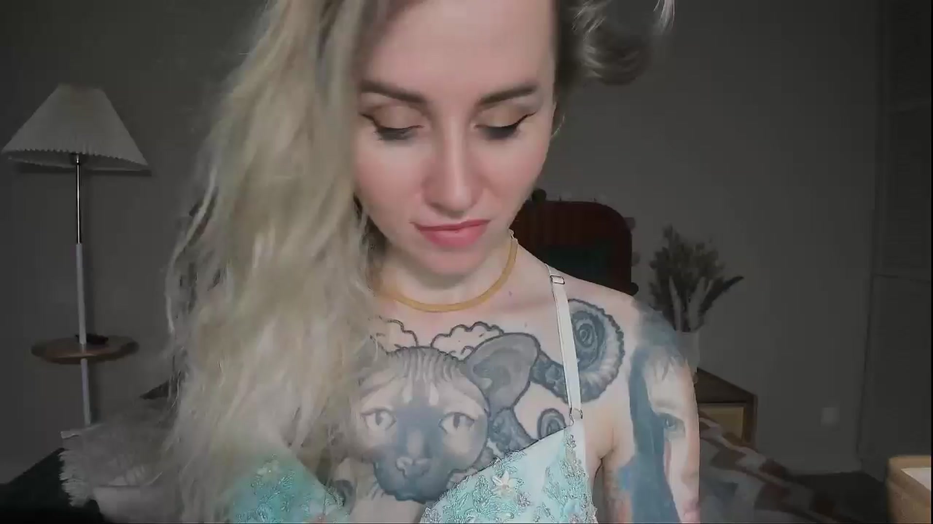 Gallery image thumbnail from Alexa_Smithhh's myfreecams stream on, 05/06/2025, 20:50 image 5 of 20
