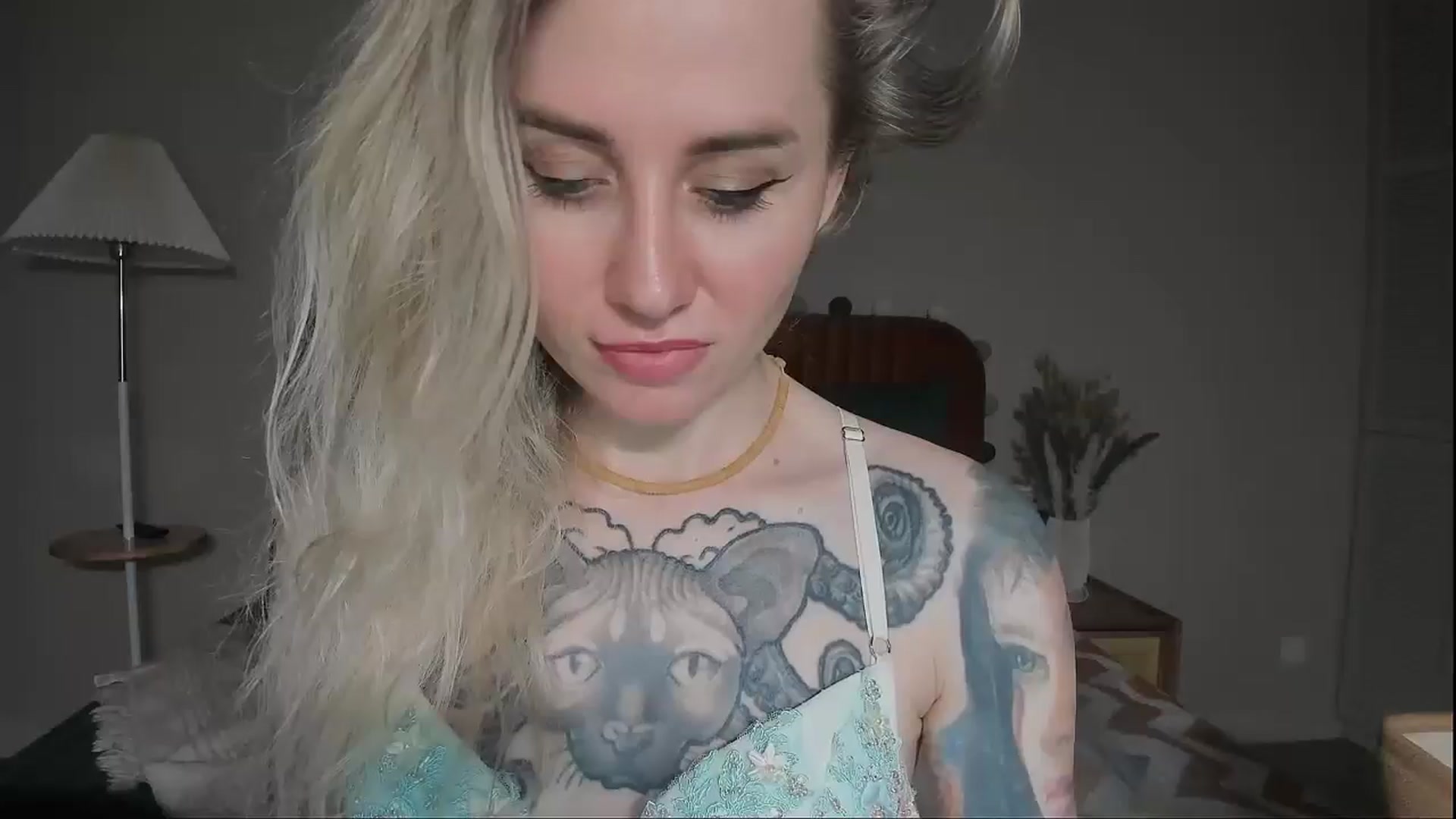 Gallery image thumbnail from Alexa_Smithhh's myfreecams stream on, 05/06/2025, 20:50 image 4 of 20