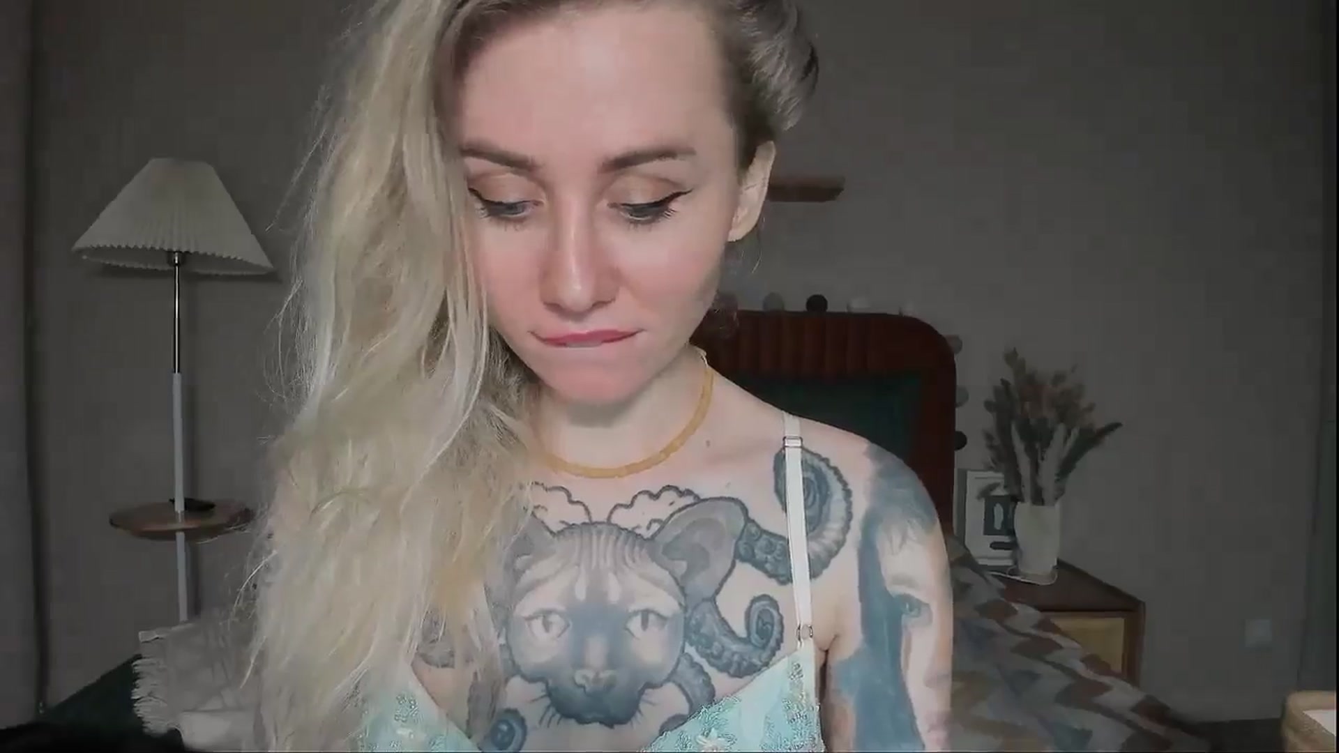 Gallery image thumbnail from Alexa_Smithhh's myfreecams stream on, 05/06/2025, 20:50 image 12 of 20