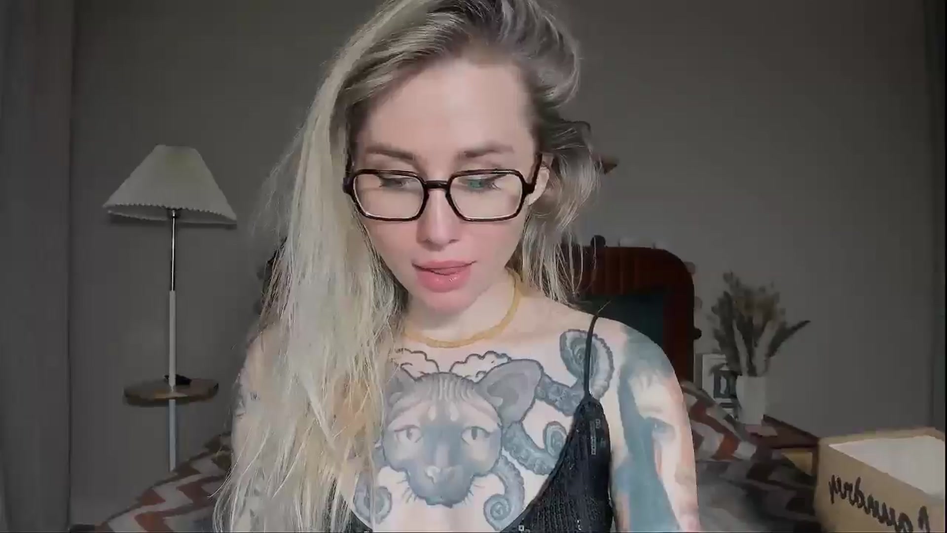 Gallery image thumbnail from Alexa_Smithhh's myfreecams stream on, 05/09/2025, 19:27 image 2 of 20