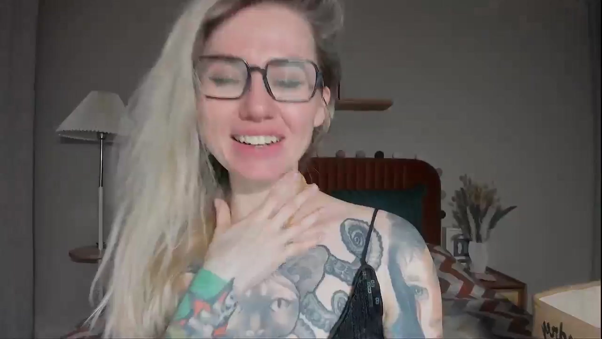 Gallery image thumbnail from Alexa_Smithhh's myfreecams stream on, 05/09/2025, 19:27 image 13 of 20