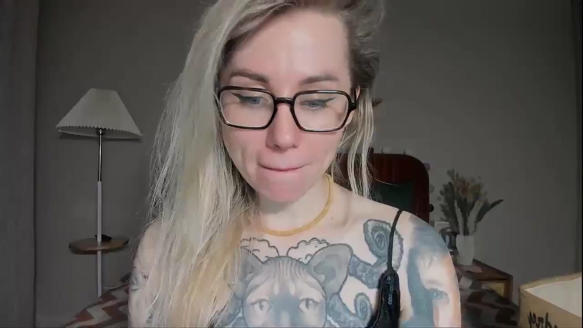 Gallery image thumbnail from Alexa_Smithhh's myfreecams stream on, 05/09/2025, 19:27 image 12 of 20