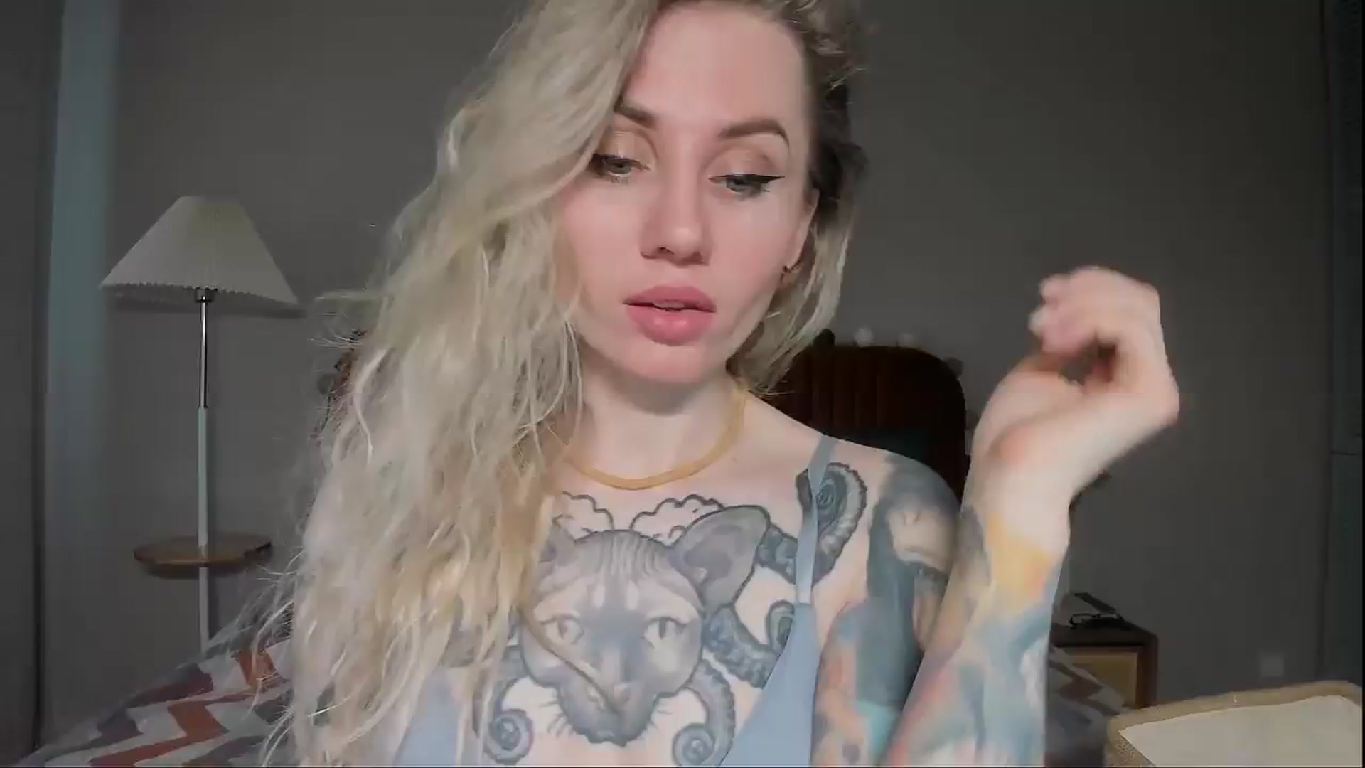 Gallery image thumbnail from Alexa_Smithhh's myfreecams stream on, 05/13/2025, 19:39 image 3 of 20