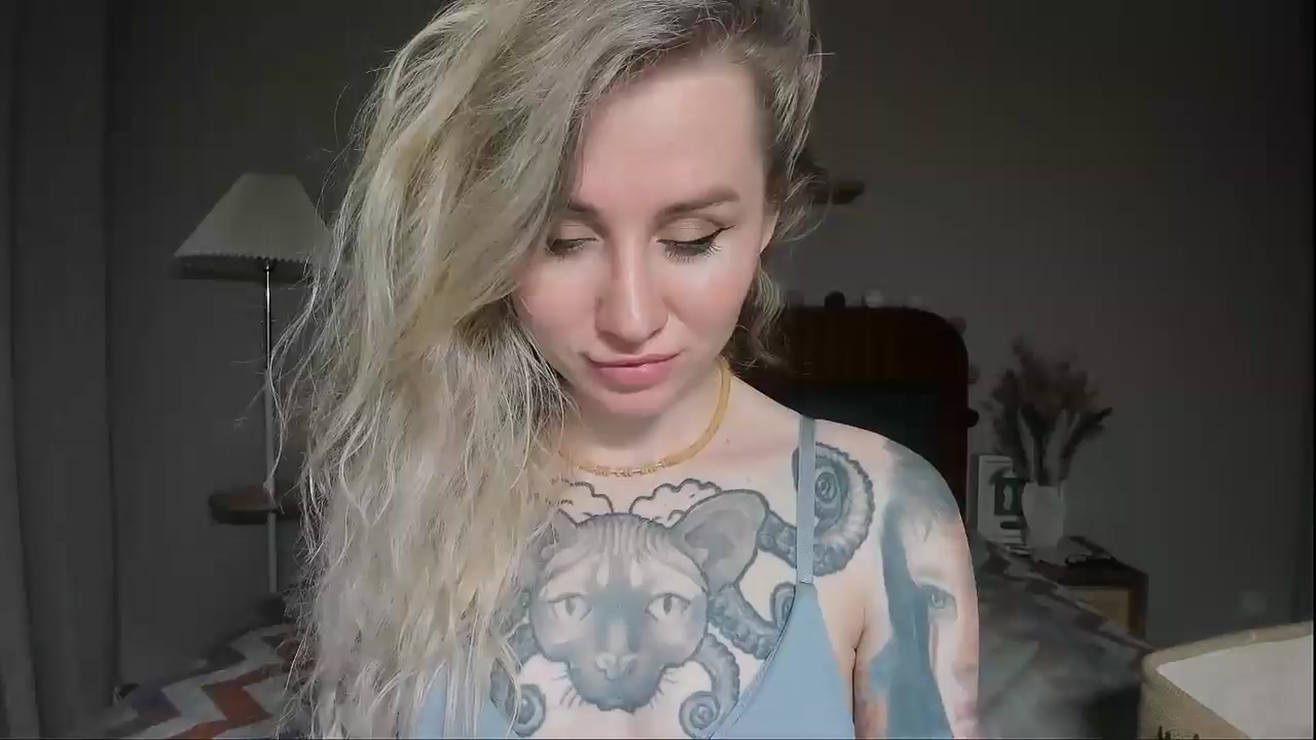 Gallery image thumbnail from Alexa_Smithhh's myfreecams stream on, 05/13/2025, 19:39 image 19 of 20