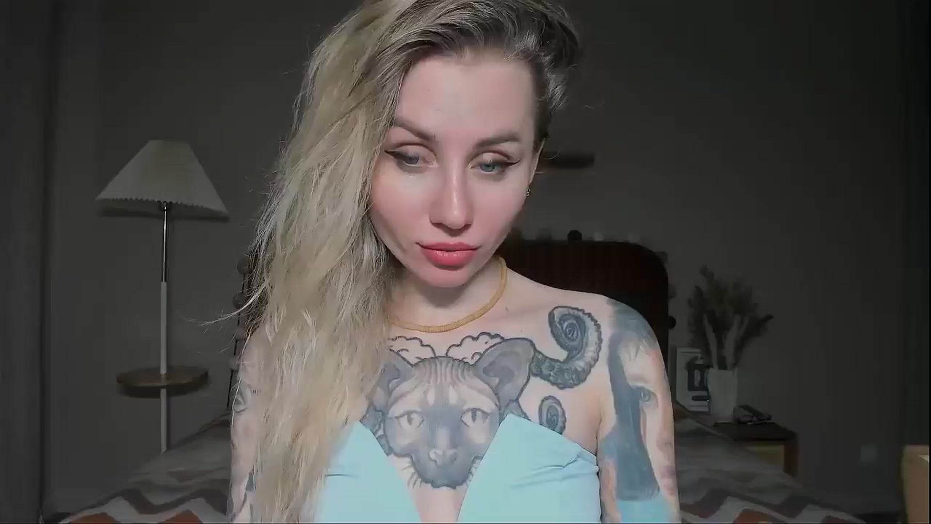 Gallery image thumbnail from Alexa_Smithhh's myfreecams stream on, 05/16/2025, 20:17 image 1 of 20