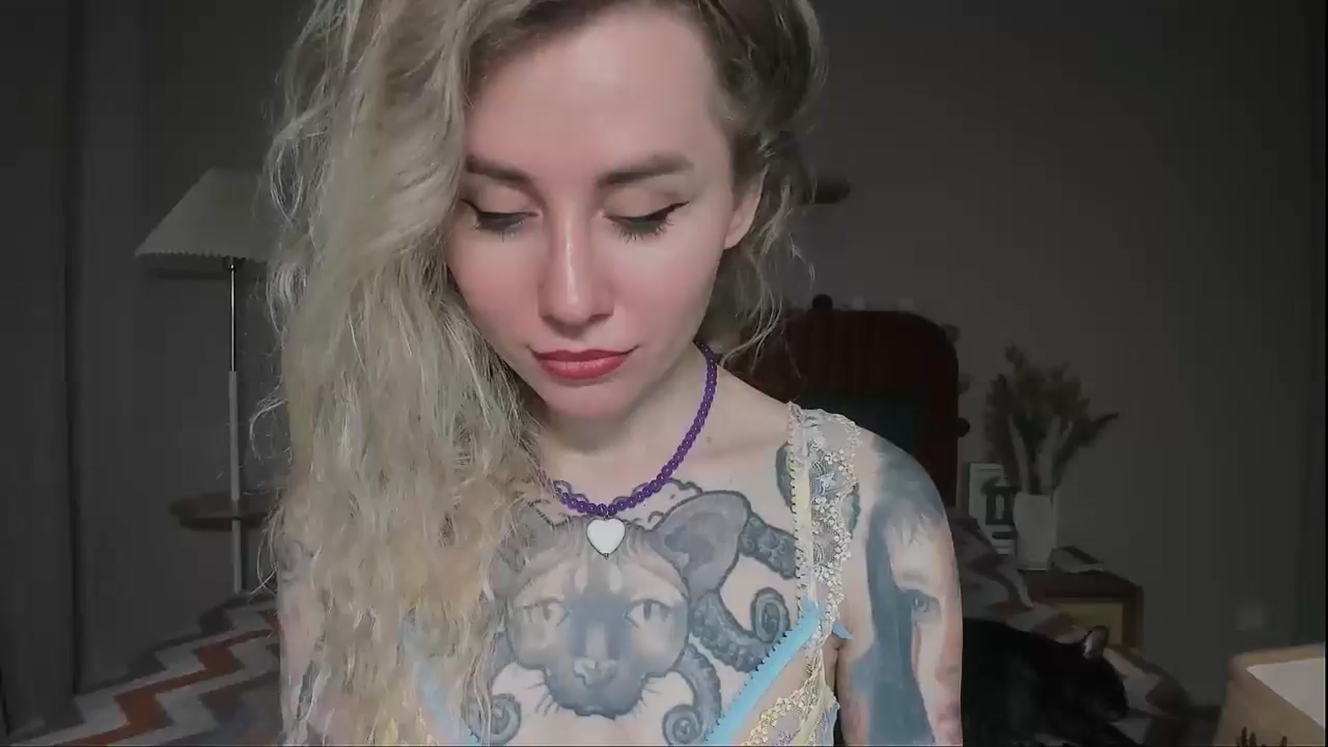 Gallery image thumbnail from Alexa_Smithhh's myfreecams stream on, 05/18/2025, 18:12 image 18 of 20