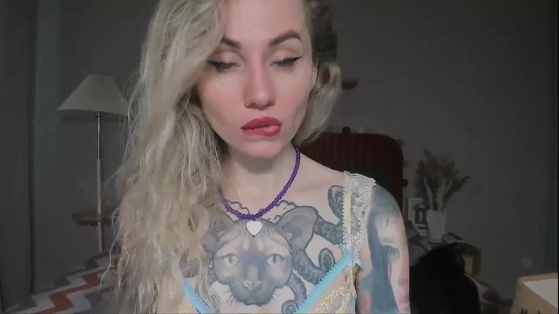 Gallery image thumbnail from Alexa_Smithhh's myfreecams stream on, 05/18/2025, 18:12 image 5 of 20