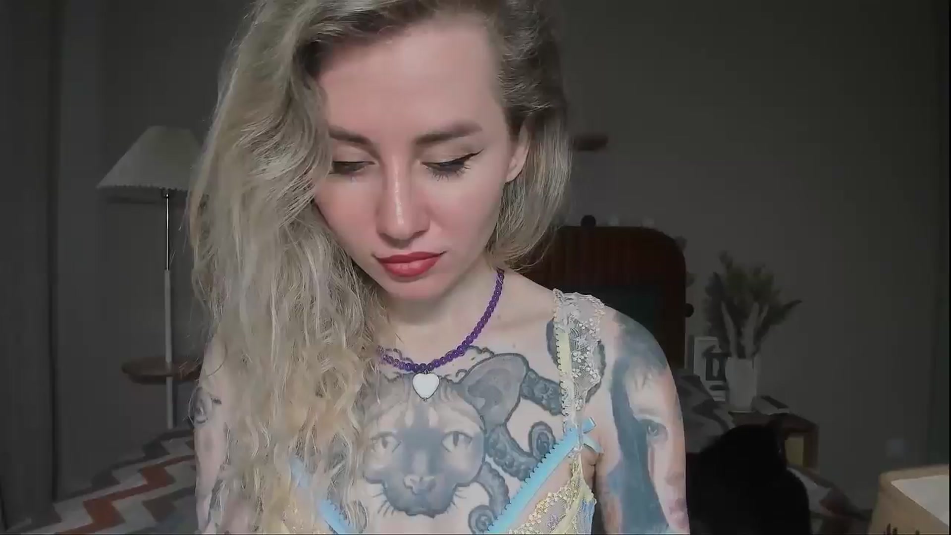 Gallery image thumbnail from Alexa_Smithhh's myfreecams stream on, 05/18/2025, 18:12 image 14 of 20