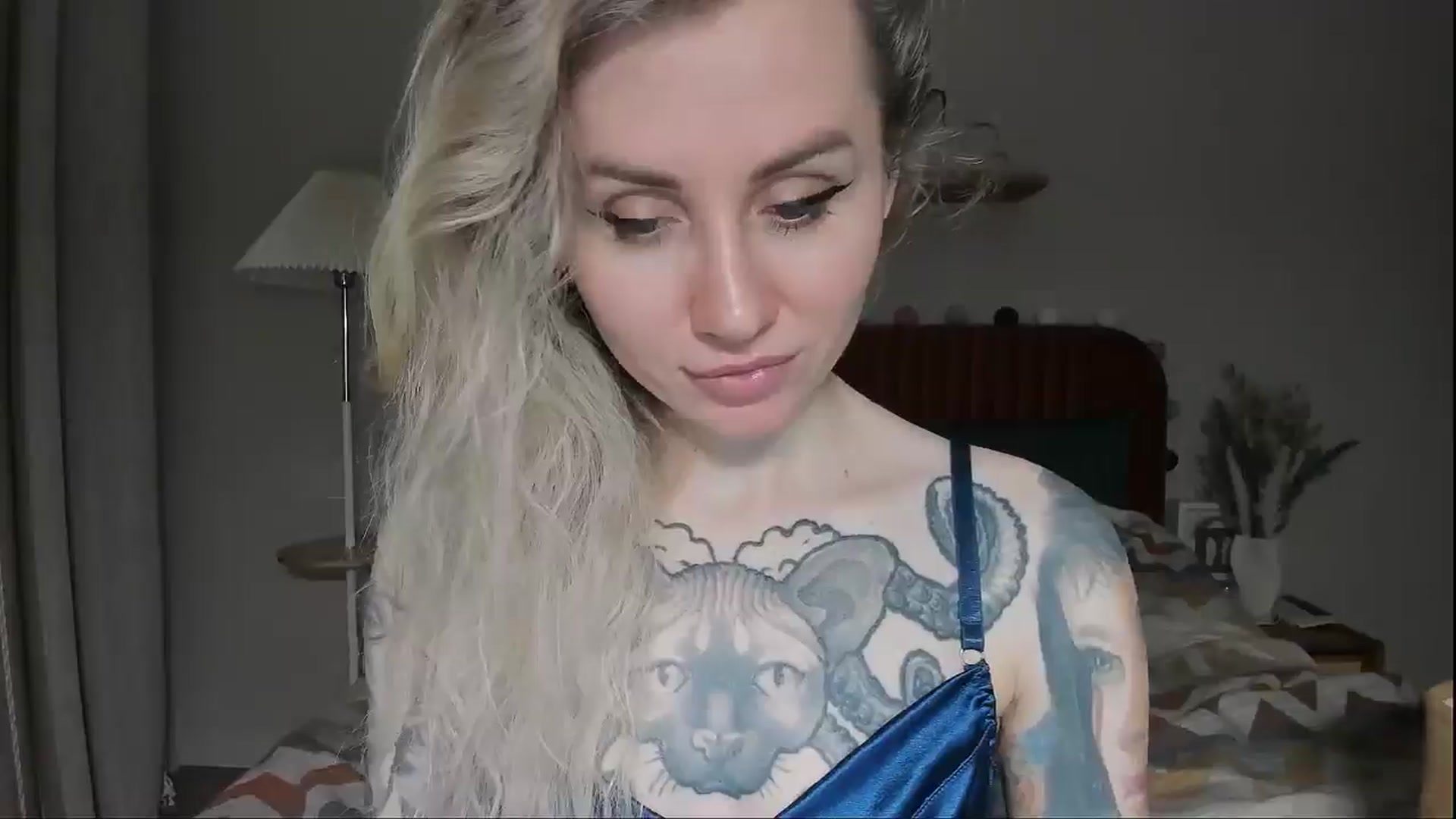 Gallery image thumbnail from Alexa_Smithhh's myfreecams stream on, 05/20/2025, 20:19 image 9 of 20