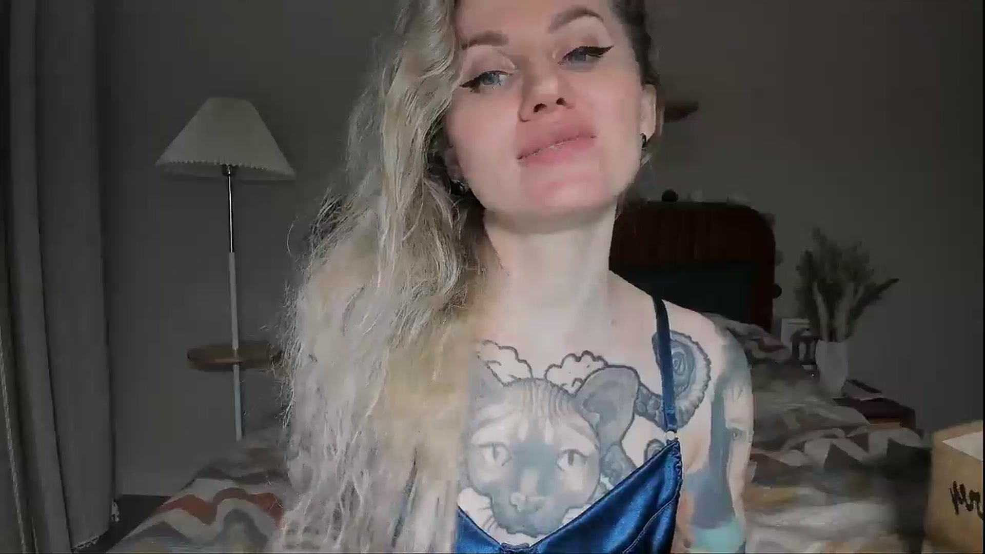 Gallery image thumbnail from Alexa_Smithhh's myfreecams stream on, 05/20/2025, 20:19 image 14 of 20