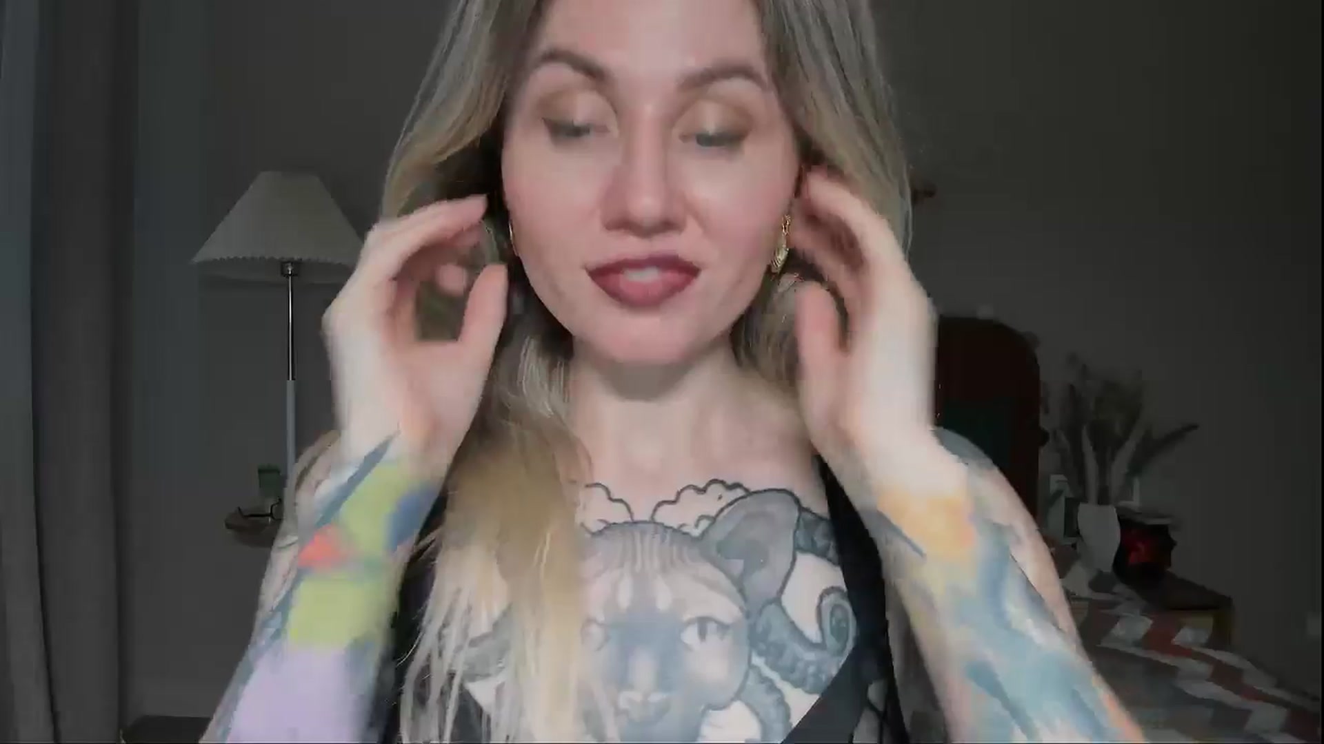 Gallery image thumbnail from Alexa_Smithhh's myfreecams stream on, 05/24/2025, 18:49 image 5 of 20