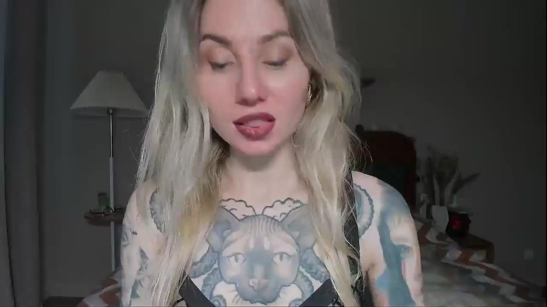 Gallery image thumbnail from Alexa_Smithhh's myfreecams stream on, 05/24/2025, 18:49 image 3 of 20