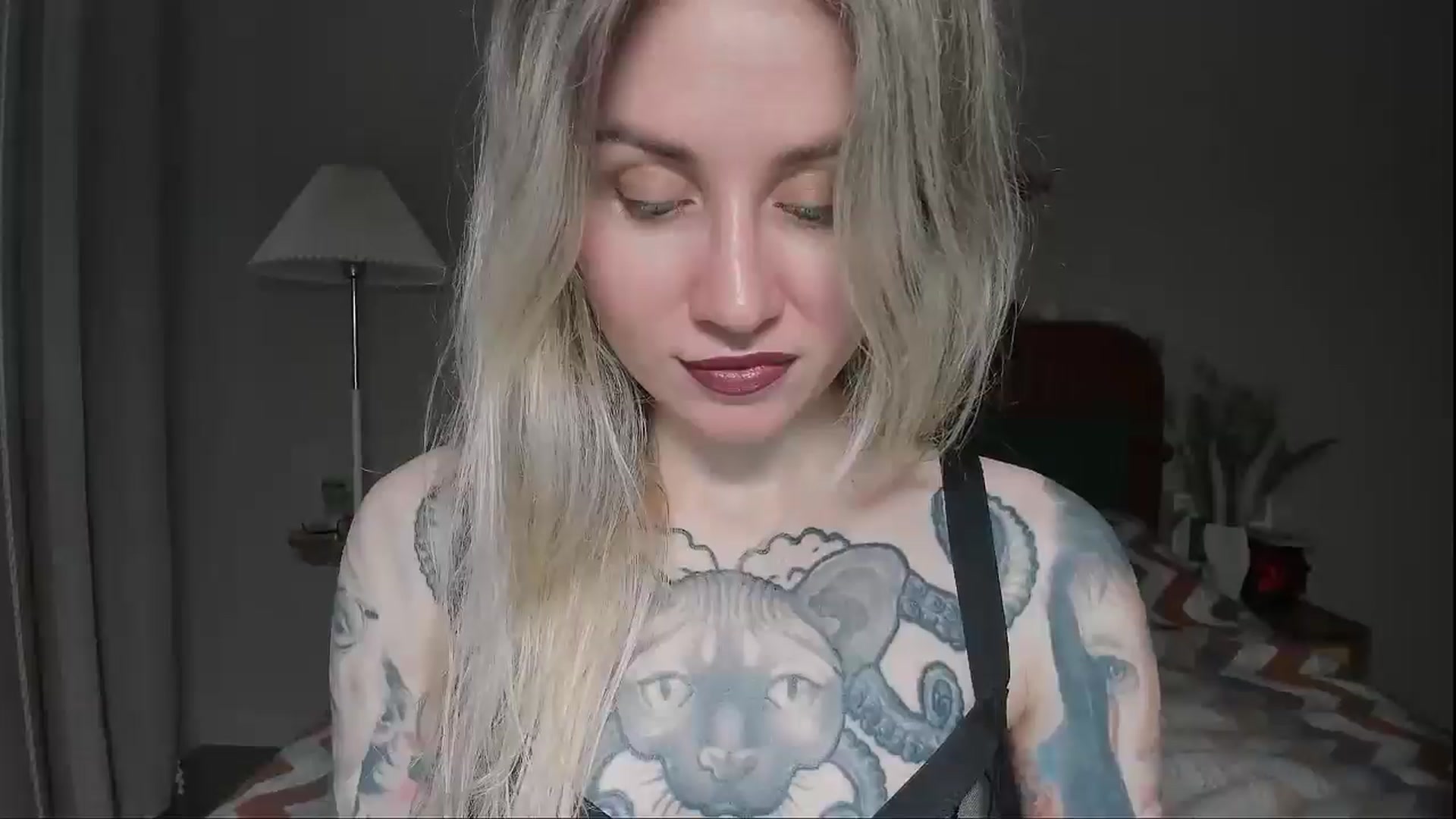 Gallery image thumbnail from Alexa_Smithhh's myfreecams stream on, 05/24/2025, 18:49 image 14 of 20
