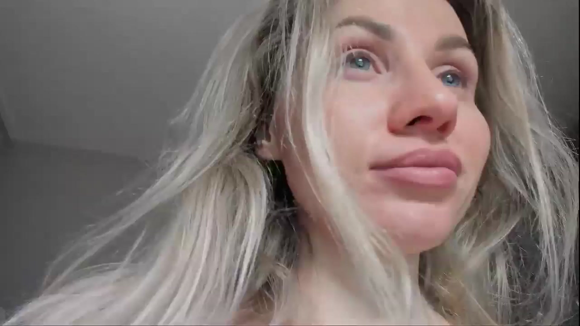 Gallery image thumbnail from Alexa_Smithhh's myfreecams stream on, 05/25/2025, 21:42 image 2 of 20