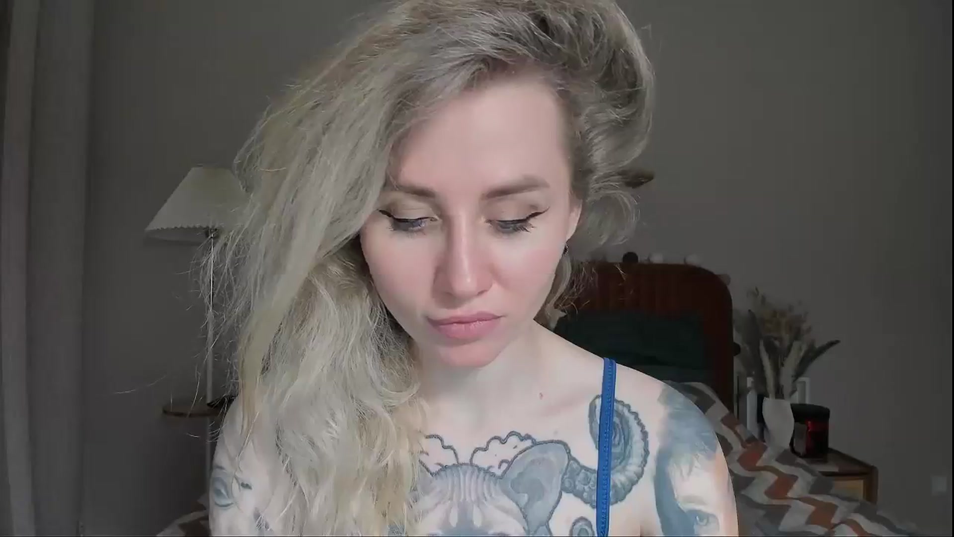 Gallery image thumbnail from Alexa_Smithhh's myfreecams stream on, 05/28/2025, 19:53 image 15 of 20