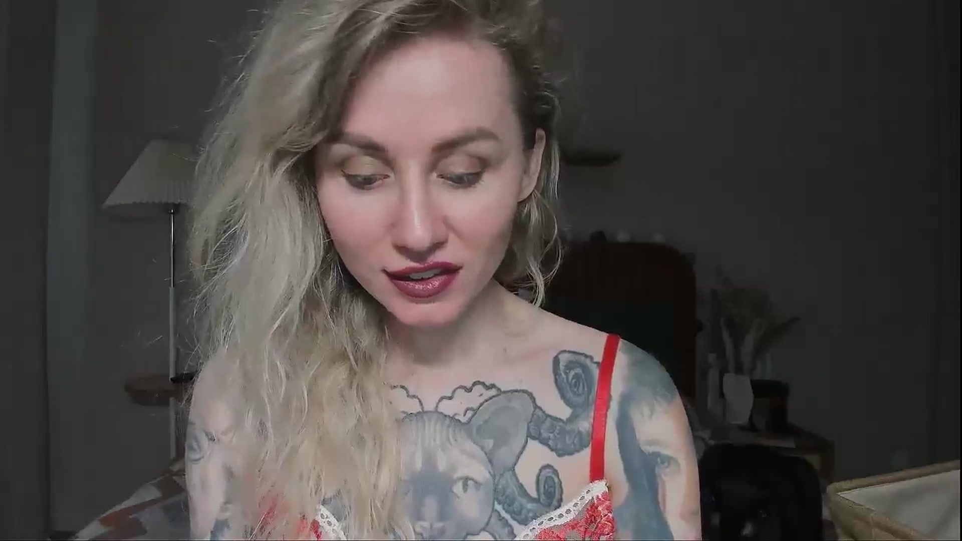 Gallery image thumbnail from Alexa_Smithhh's myfreecams stream on, 05/29/2025, 17:03 image 15 of 20