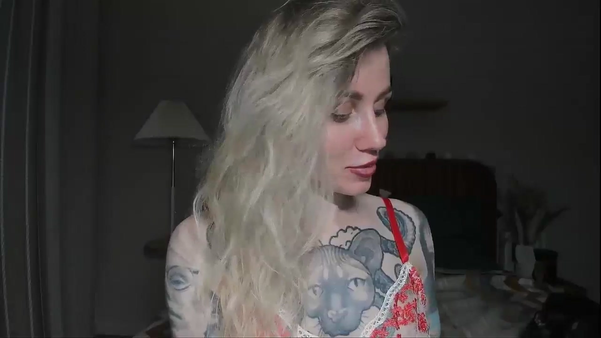 Gallery image thumbnail from Alexa_Smithhh's myfreecams stream on, 05/29/2025, 19:00 image 15 of 20