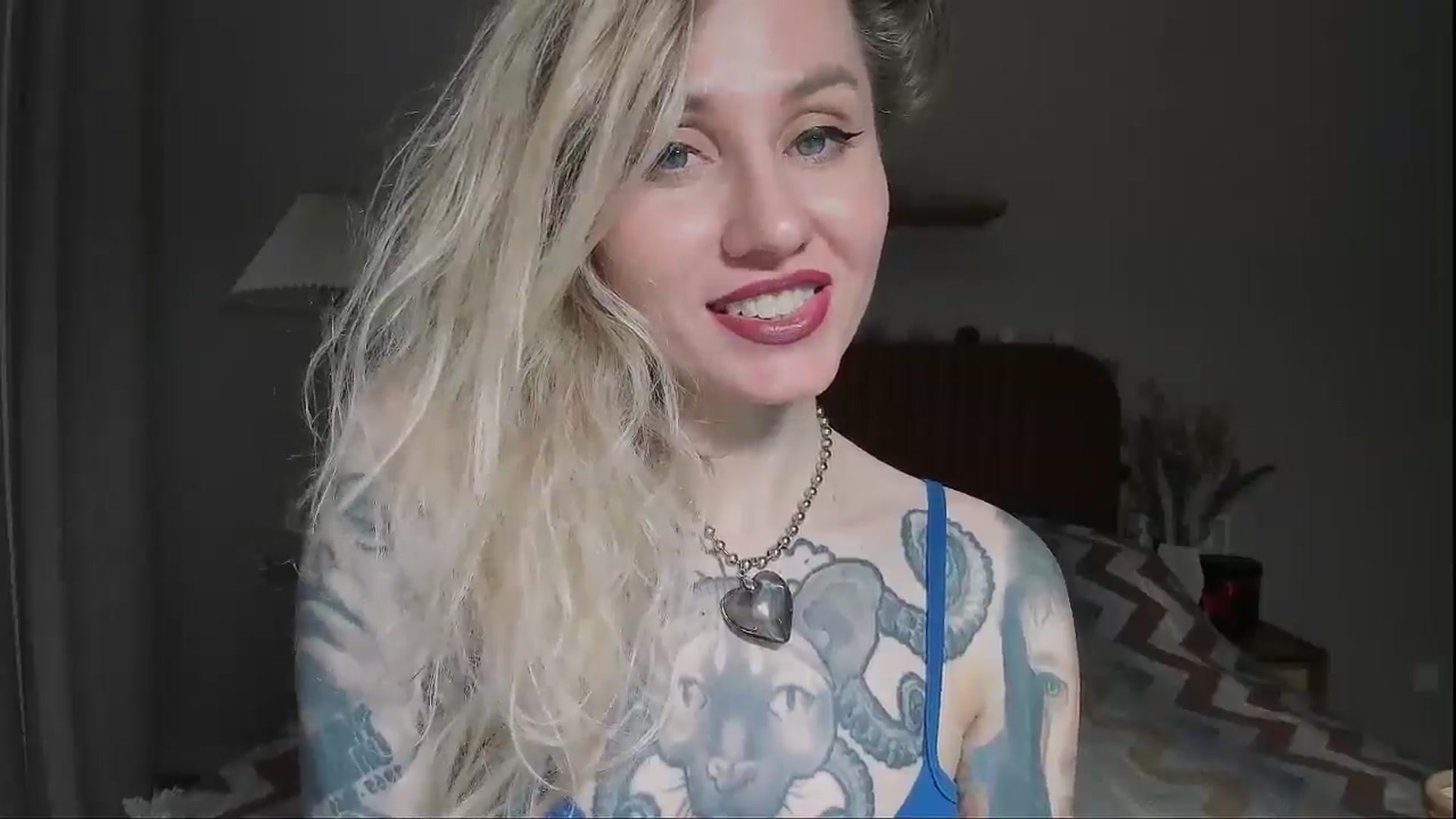 Gallery image thumbnail from Alexa_Smithhh's myfreecams stream on, 06/04/2025, 19:07 image 19 of 20