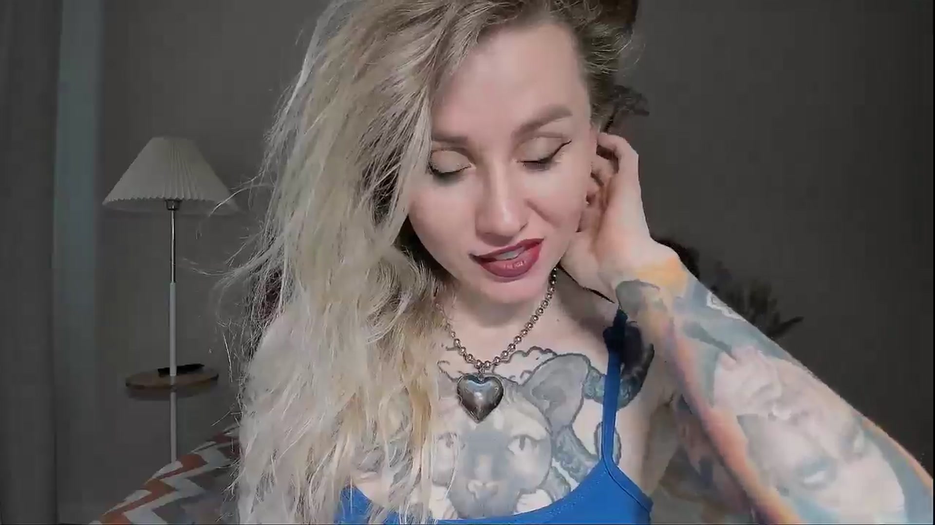 Gallery image thumbnail from Alexa_Smithhh's myfreecams stream on, 06/04/2025, 19:07 image 3 of 20